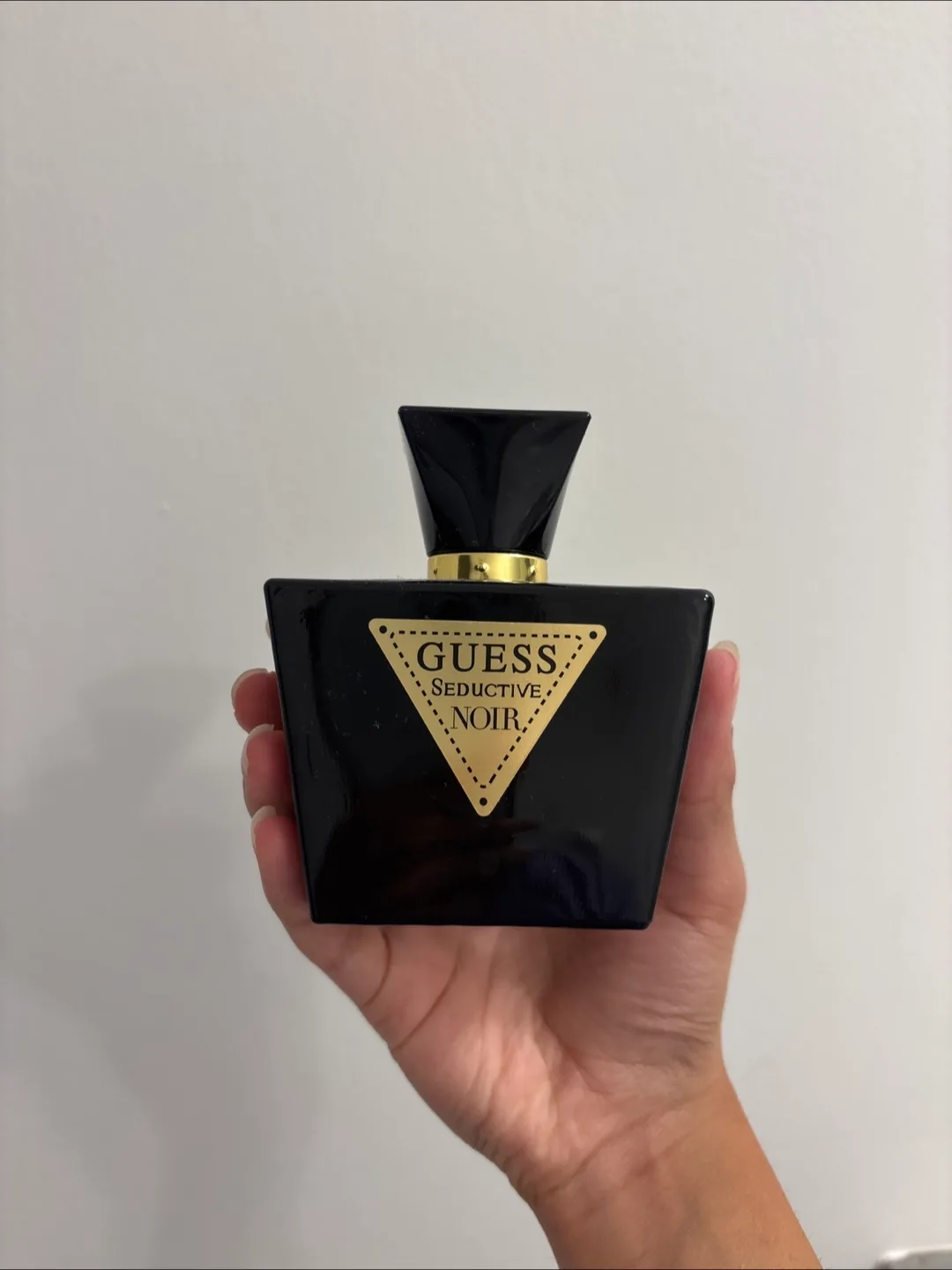 Guess Seductive Noir Perfume thumbnail