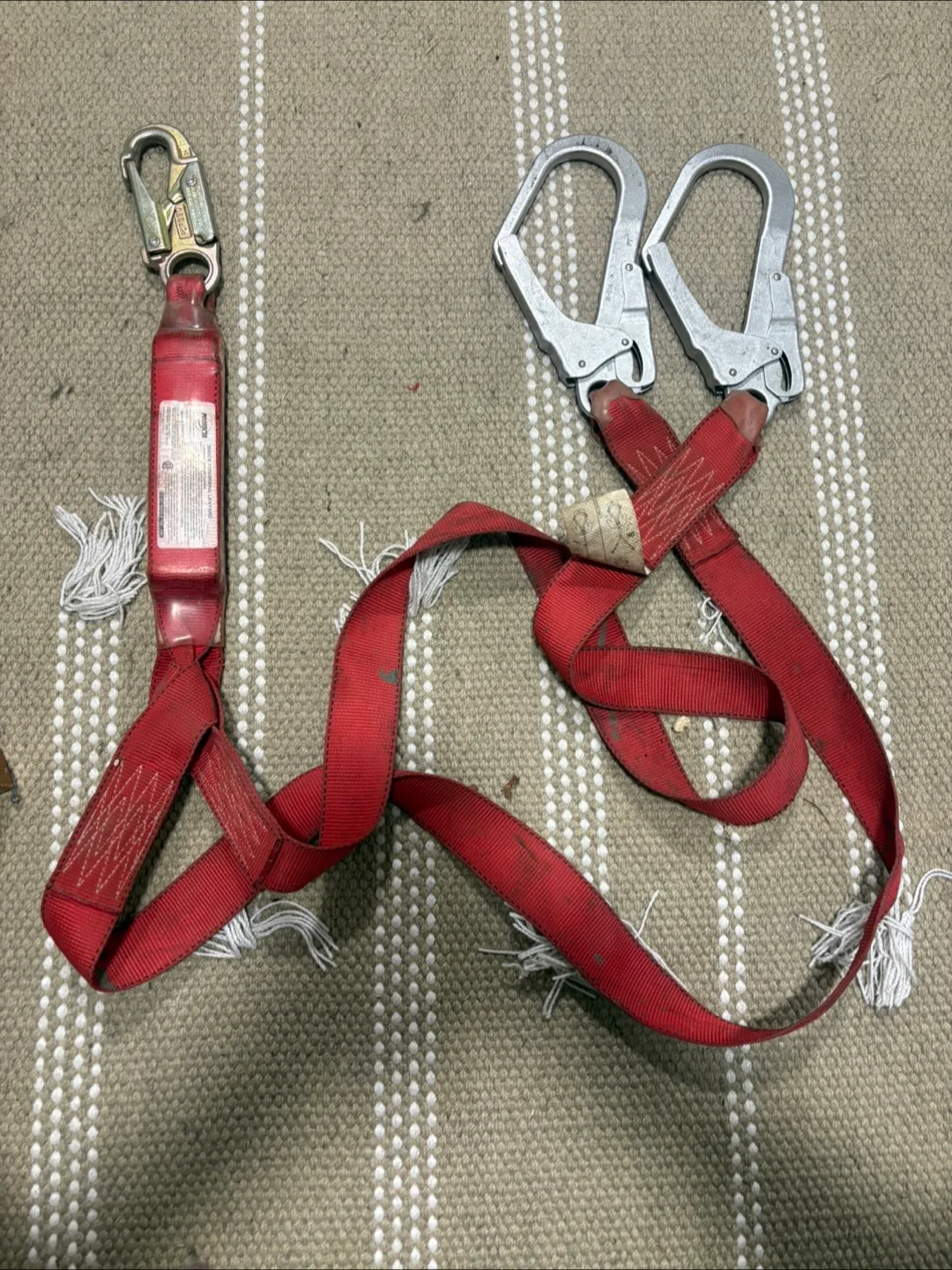 Fall Protection Lanyard Protecta thumbnail
