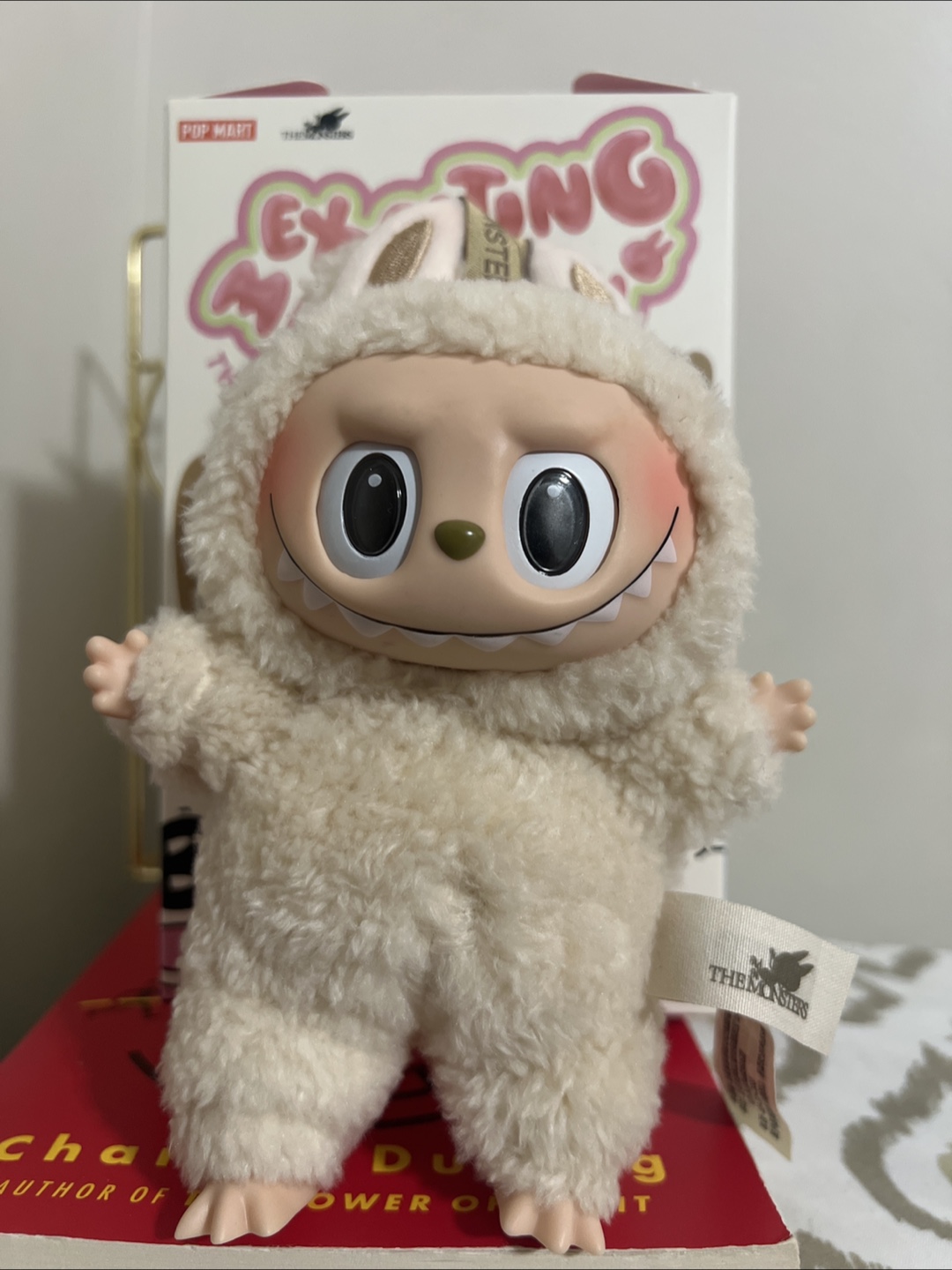 Labubu Exciting Macaron - Soymilk | Karrot