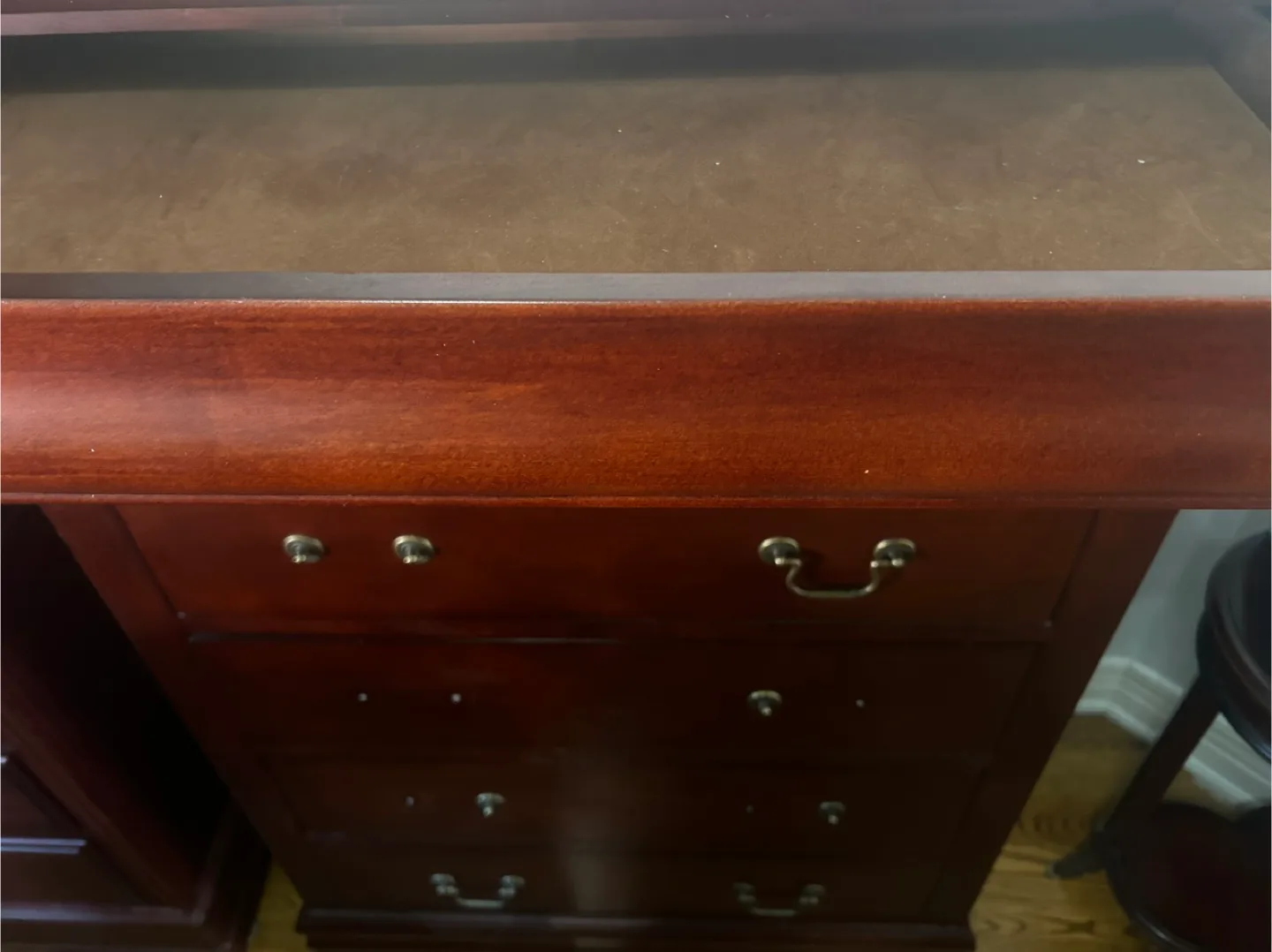 Vintage Wood Chest of Drawers image indicator(3)