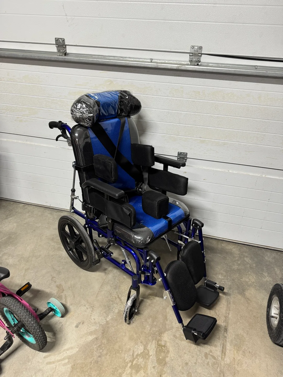 Brand new fully lying folding manual wheelchair thumbnail