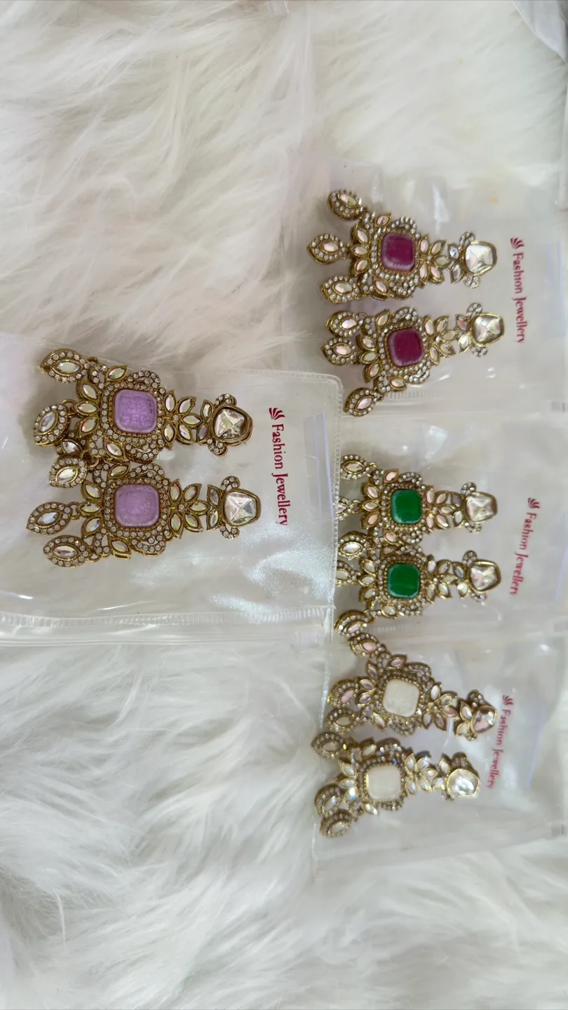 Fashion Jewellers Statement Earrings thumbnail