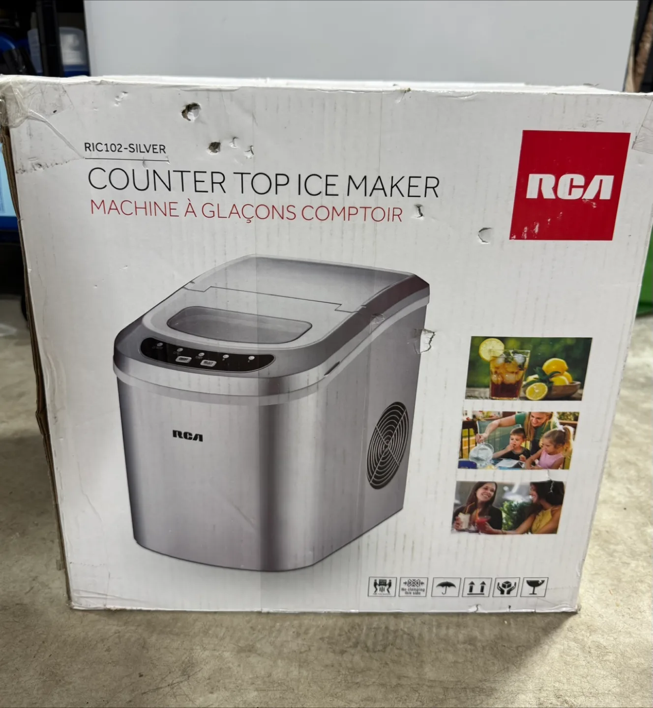 Counter top ice maker thumbnail