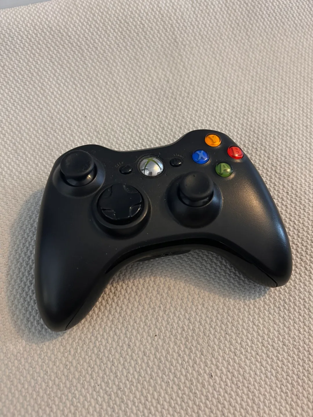 Black Xbox 360 Controller thumbnail