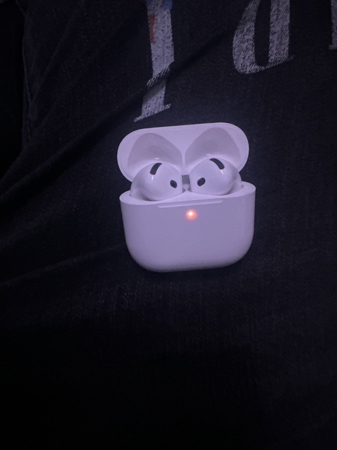 Apple AirPods 4 with Active Noise Cancellation - photo 5