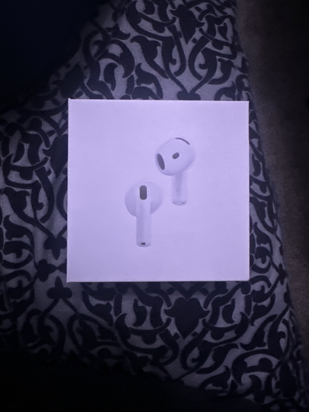 Apple AirPods 4 with Active Noise Cancellation