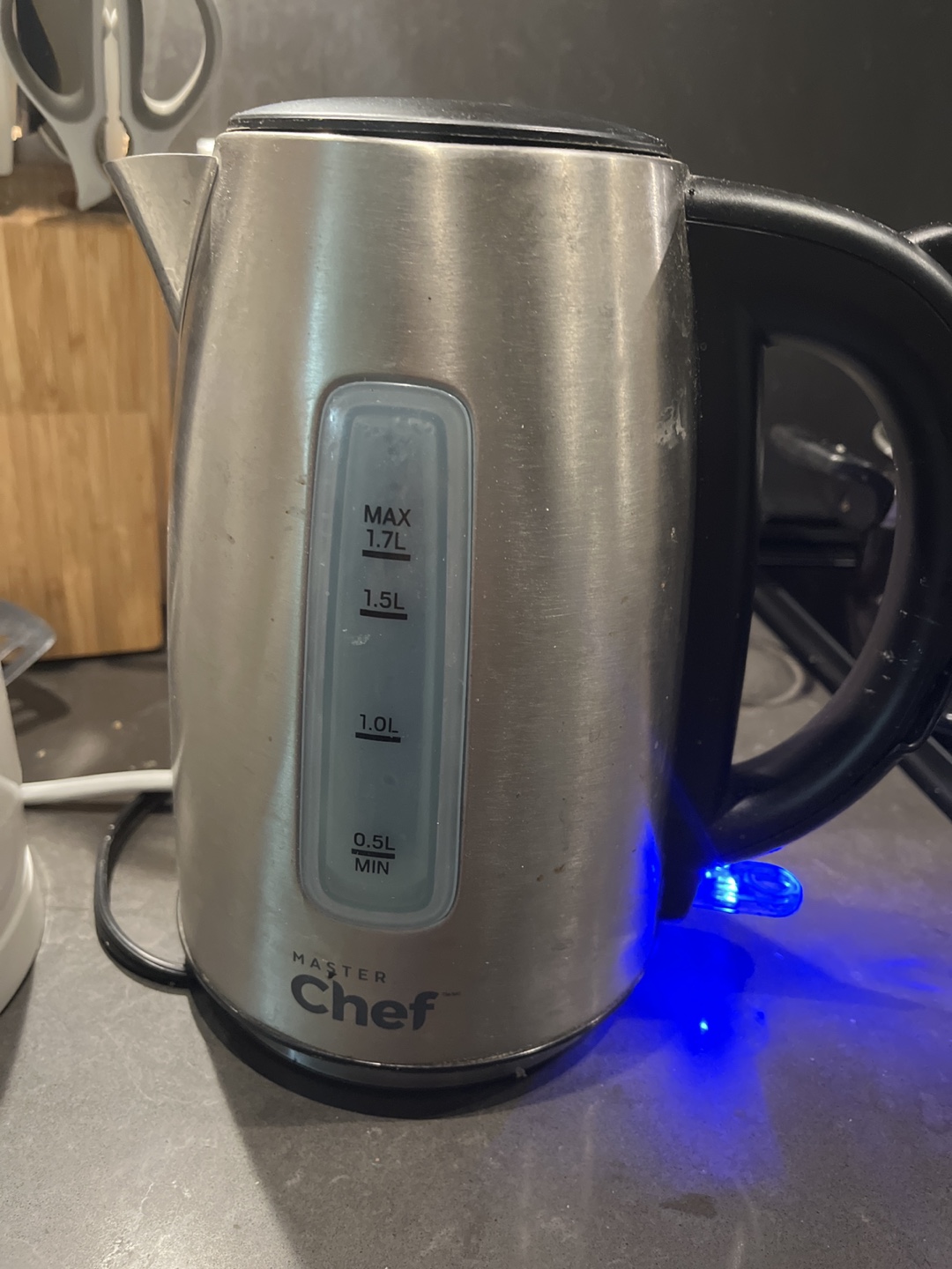 Master Chef Electric Kettle