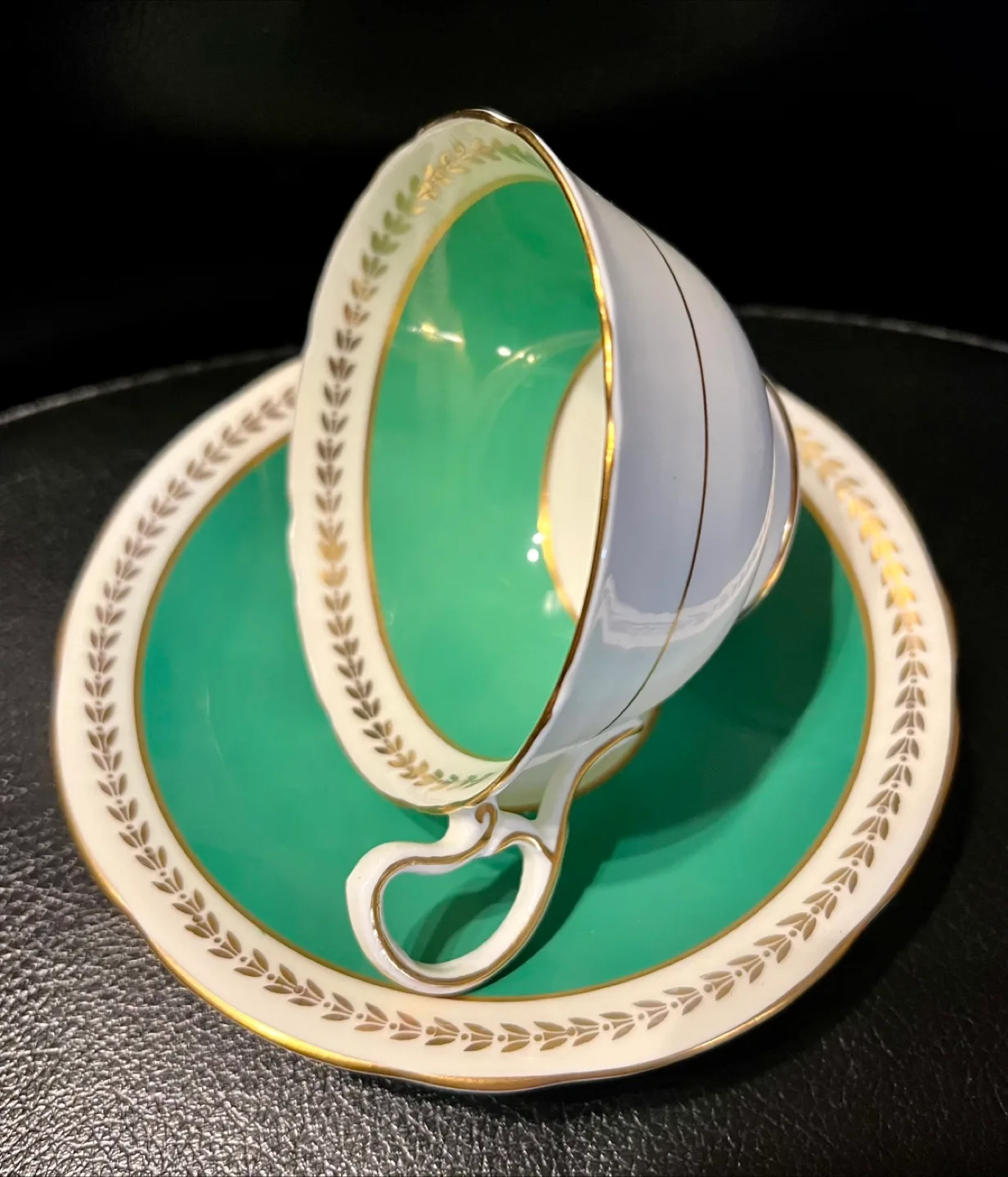 Vintage Aynsley Tea Cup & Saucer Set image indicator(4)