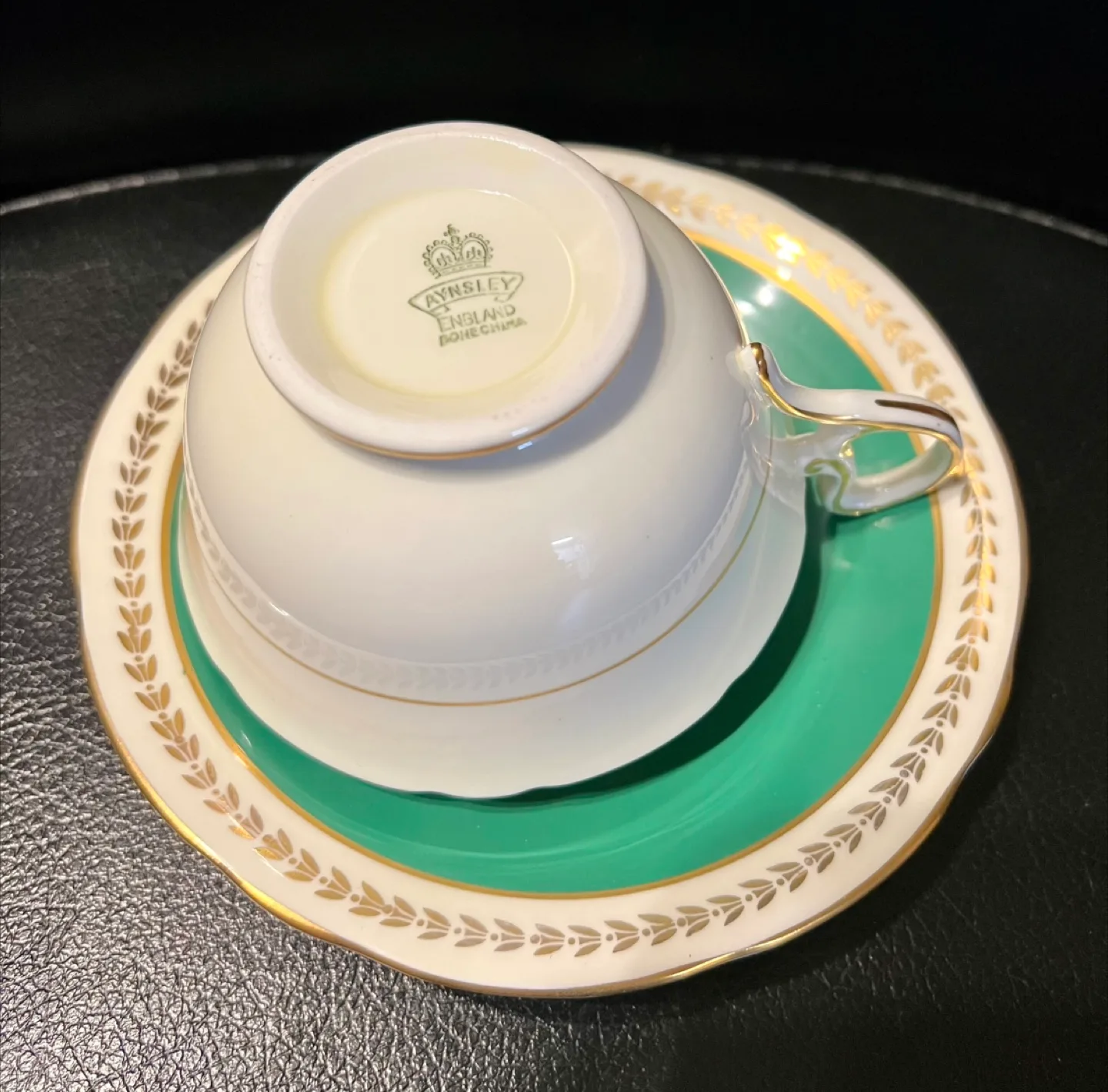 Vintage Aynsley Tea Cup & Saucer Set image indicator(6)
