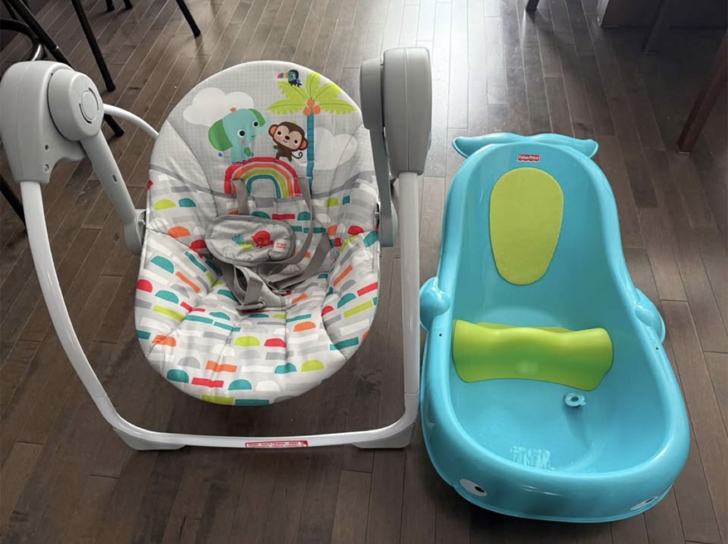 Baby Swing and Bath tub set
