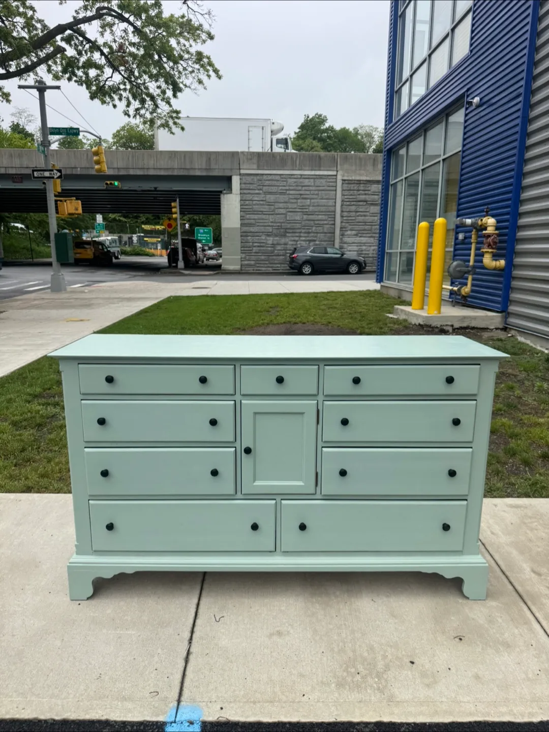 Free delivery wood dresser thumbnail