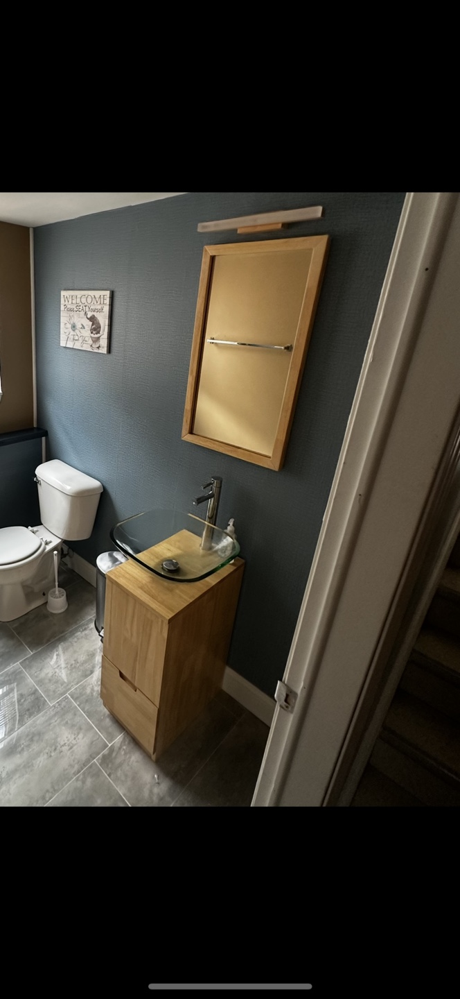 Bathroom Vanity Set