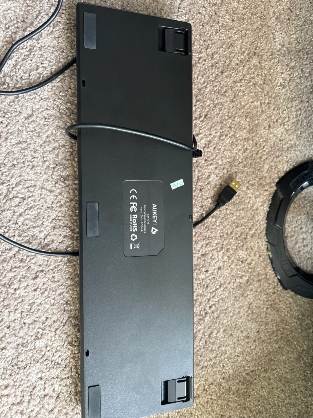 Computer Monitor with Keyboard Bundle image indicator(3)