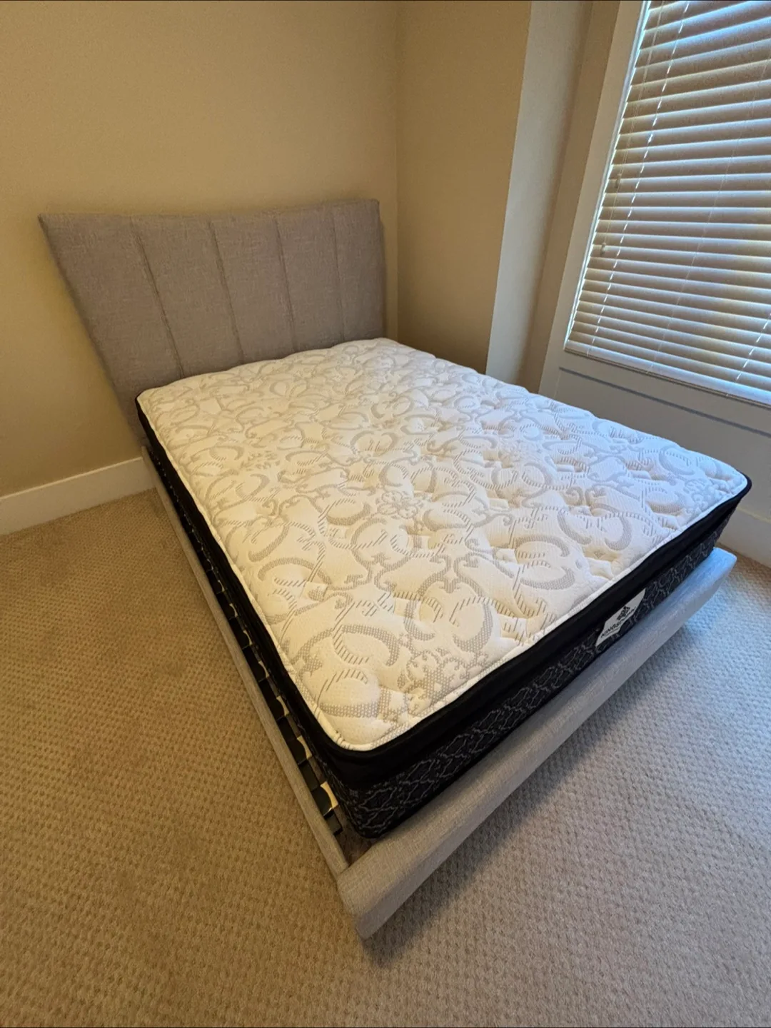 Queen Bed Frame with Headboard image indicator(5)