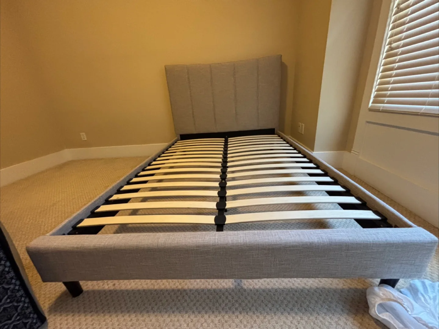 Queen Bed Frame with Headboard image indicator(2)