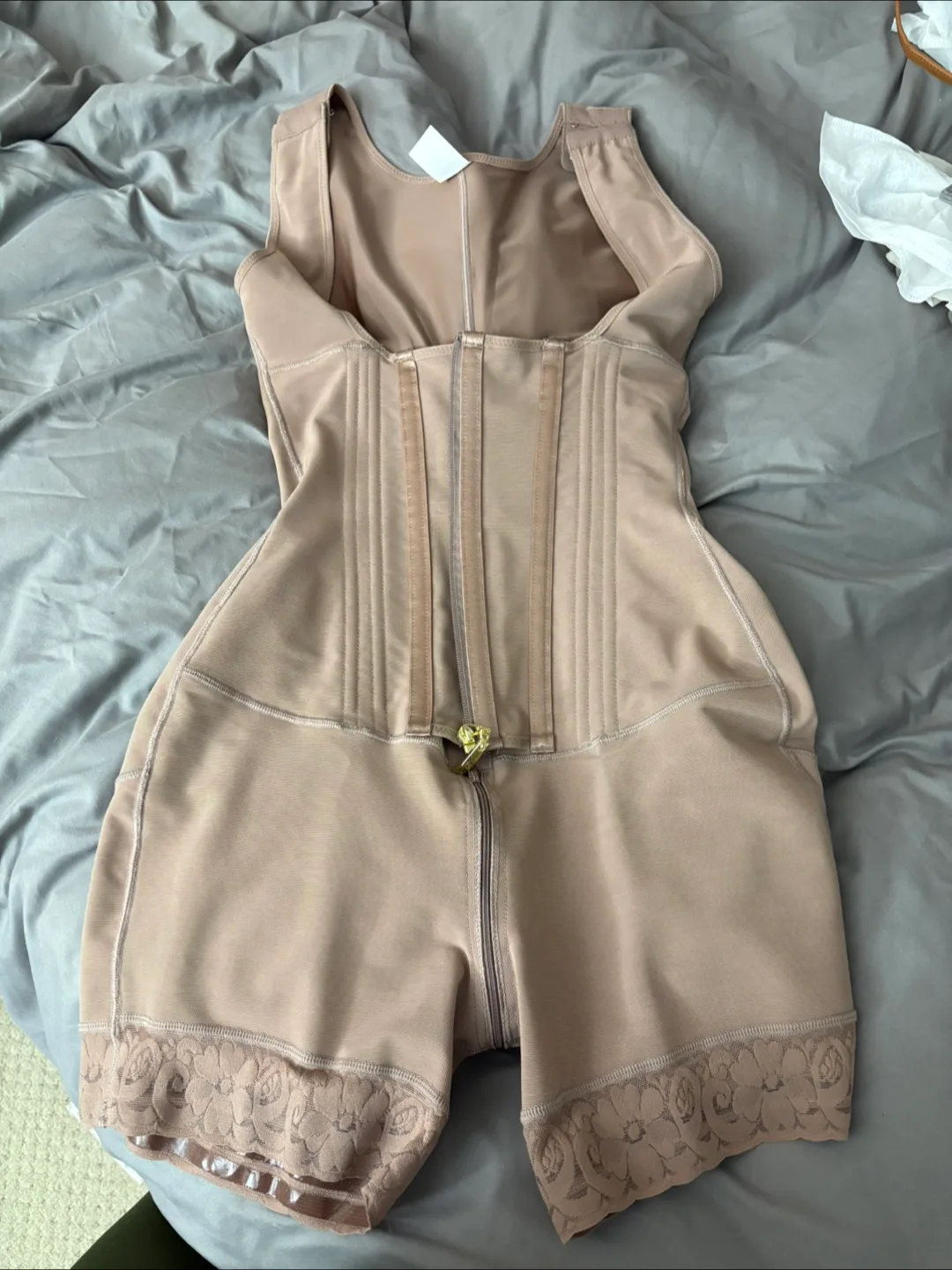 New Body Shaper Shapewear size L image indicator(9)