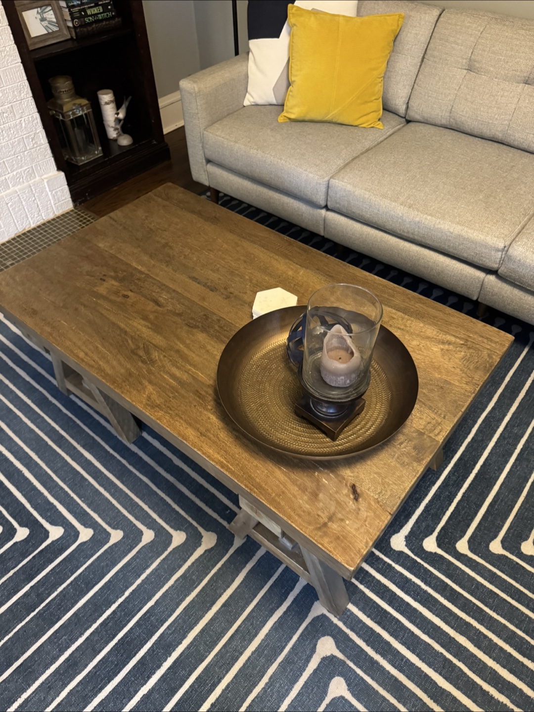 Wooden Coffee Table - photo 2
