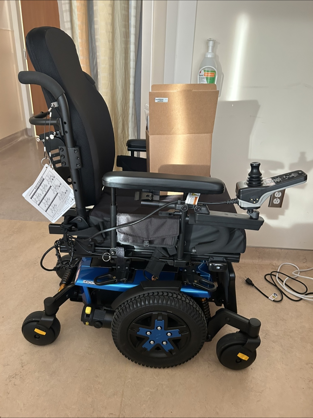 Quantum Edge Power Chair
