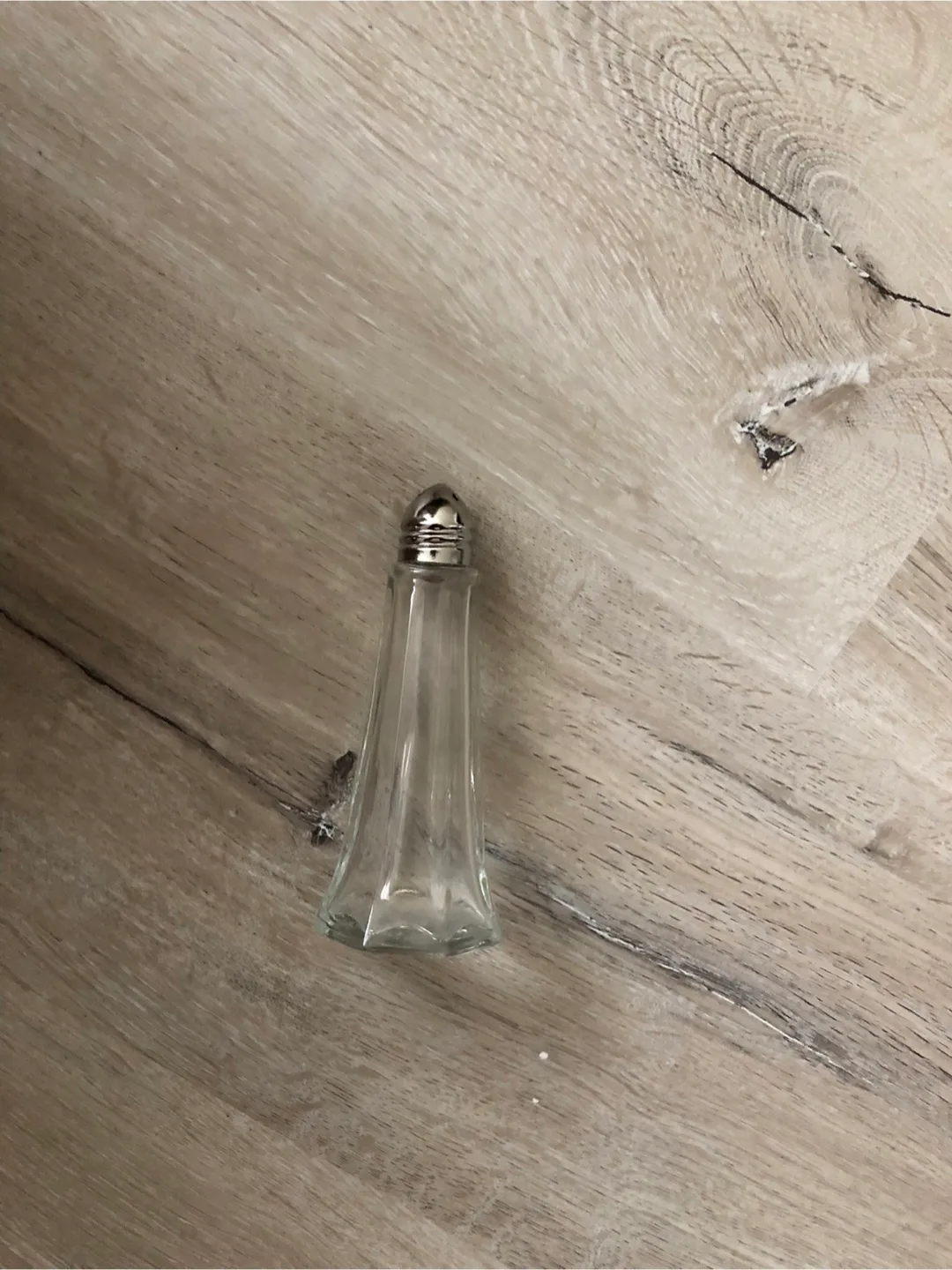 Salt/Pepper Shakers image indicator(3)