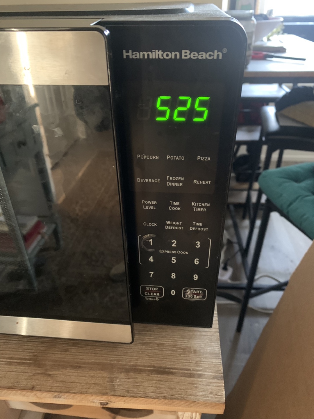 Hamilton Beach Microwave - photo 2