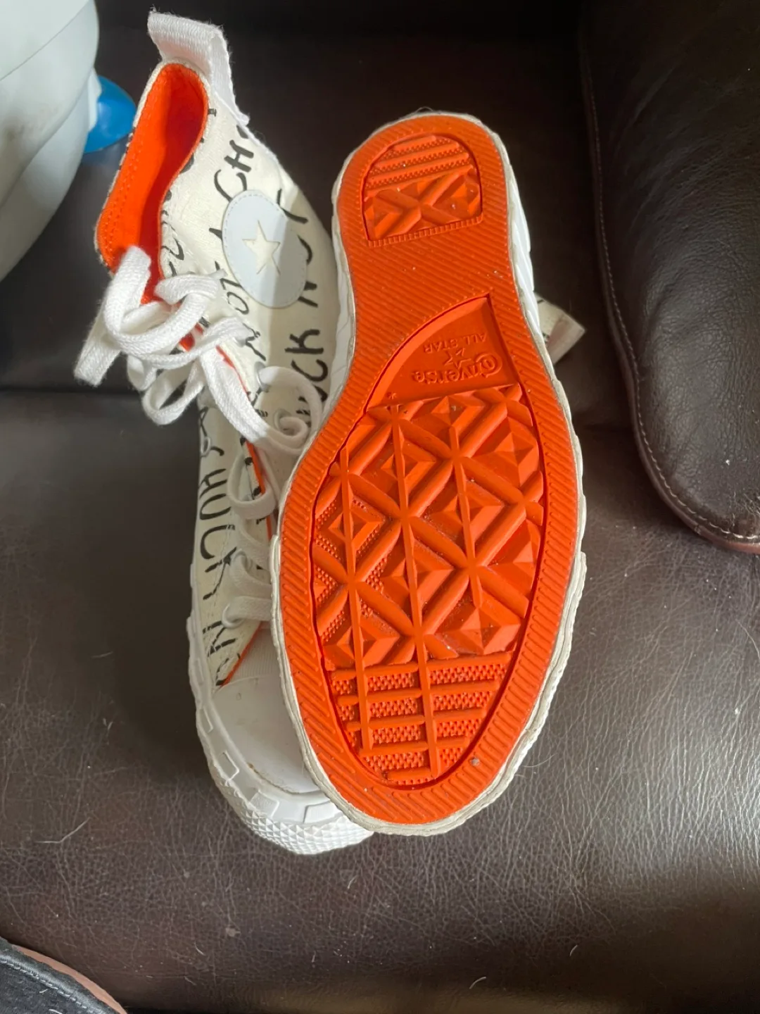 High-Top Sneakers image indicator(3)