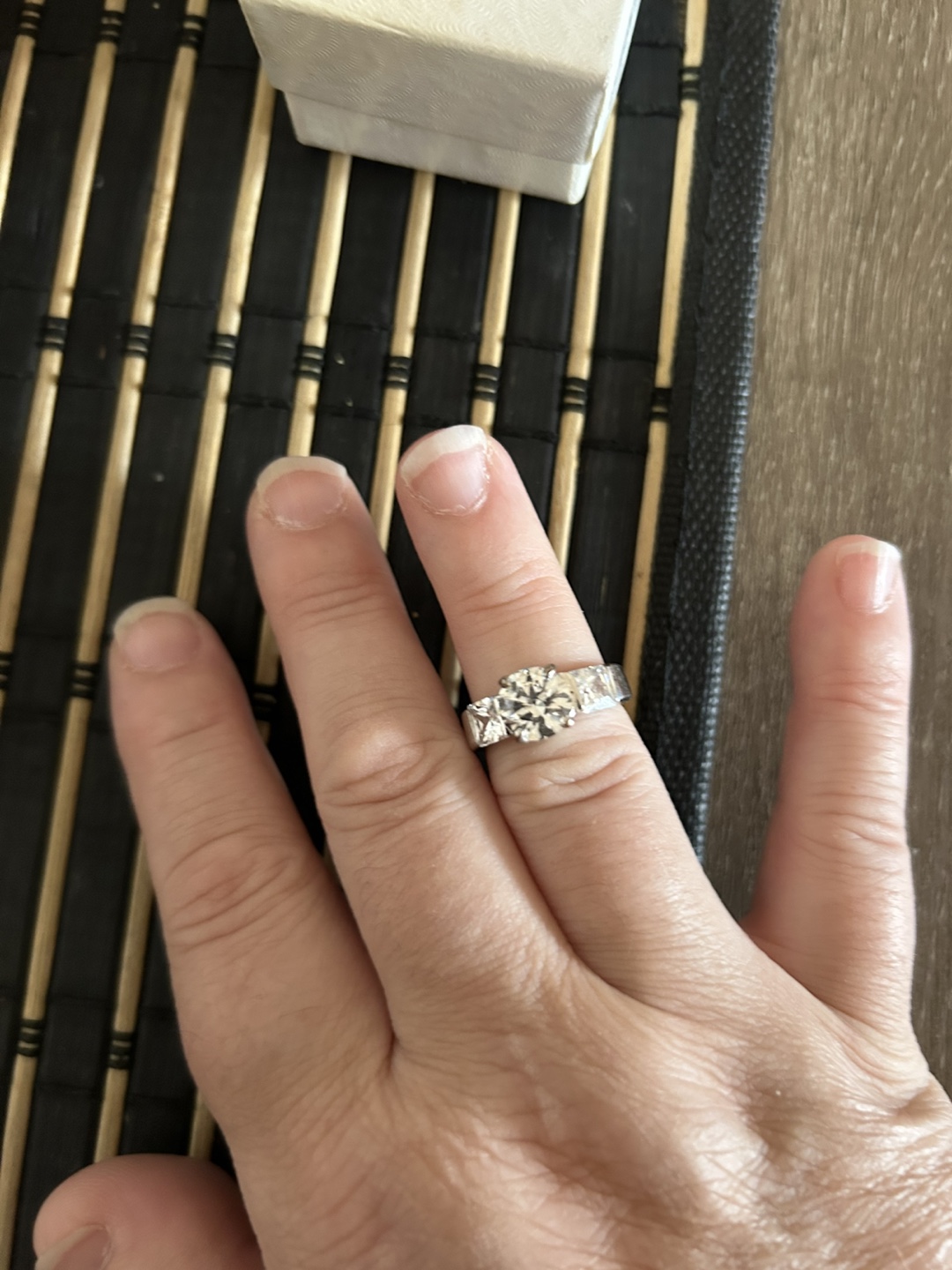 Sparkling Ring