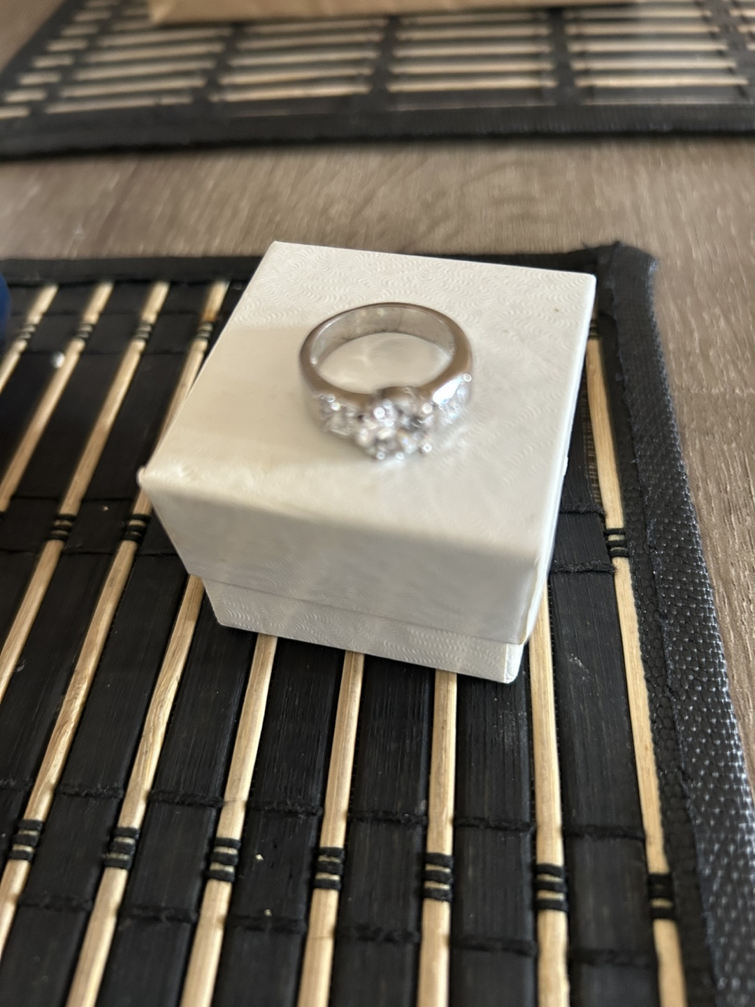 Sparkling Ring - photo 2