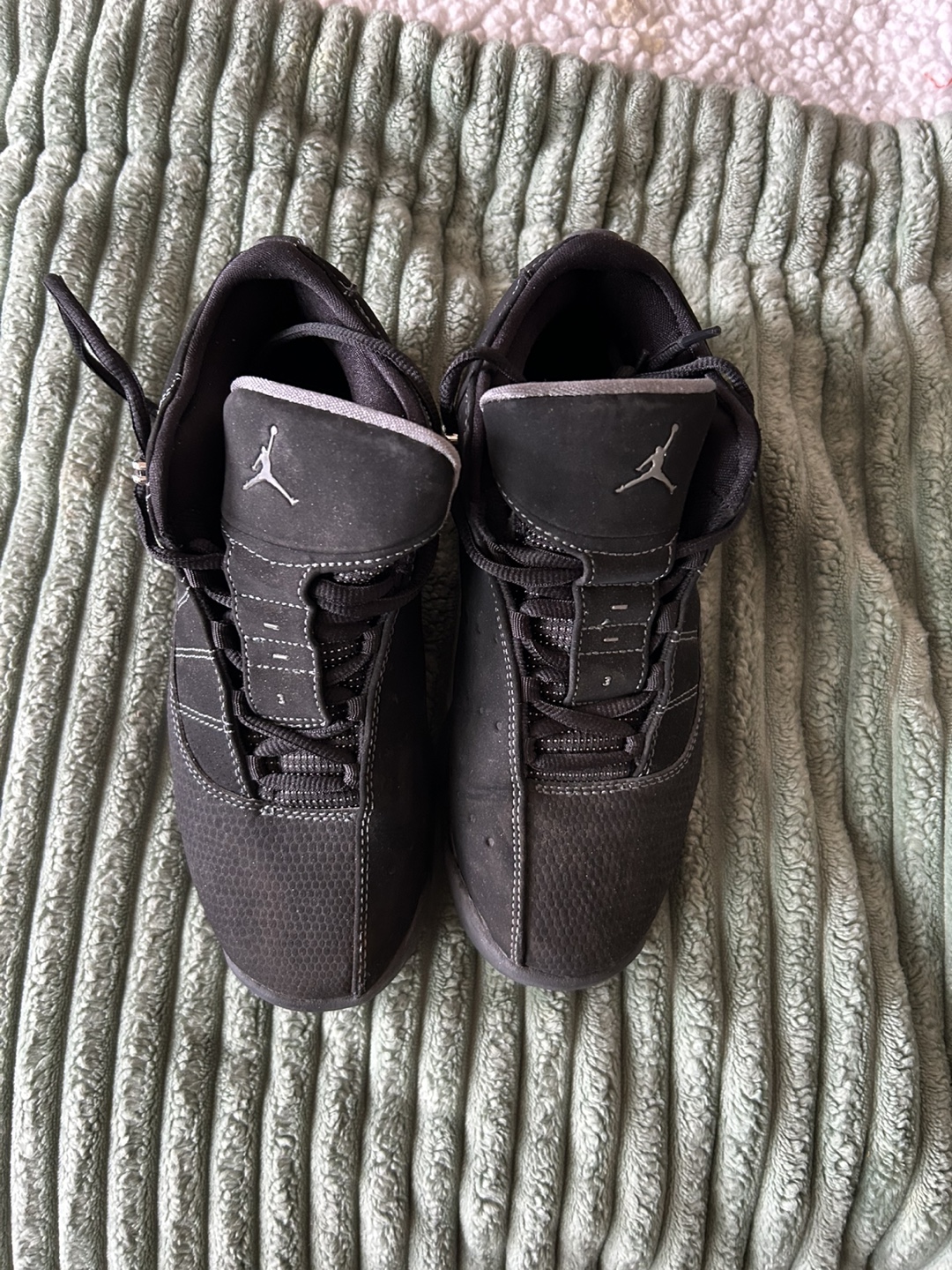 Jordan Black Sneakers youth girl/boy