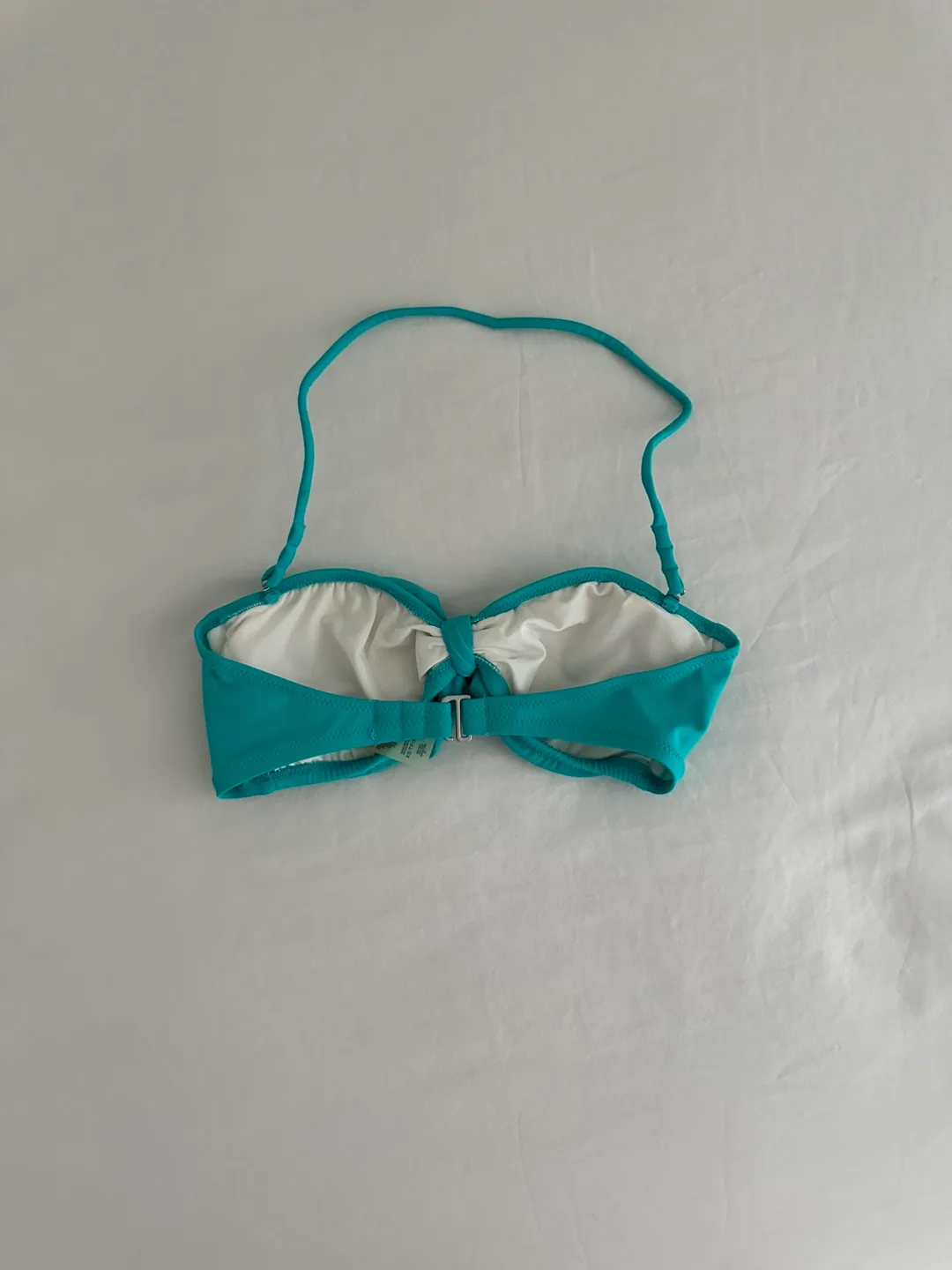 Selling brand new Victoria’s Secret bikini top in size XS image indicator(2)