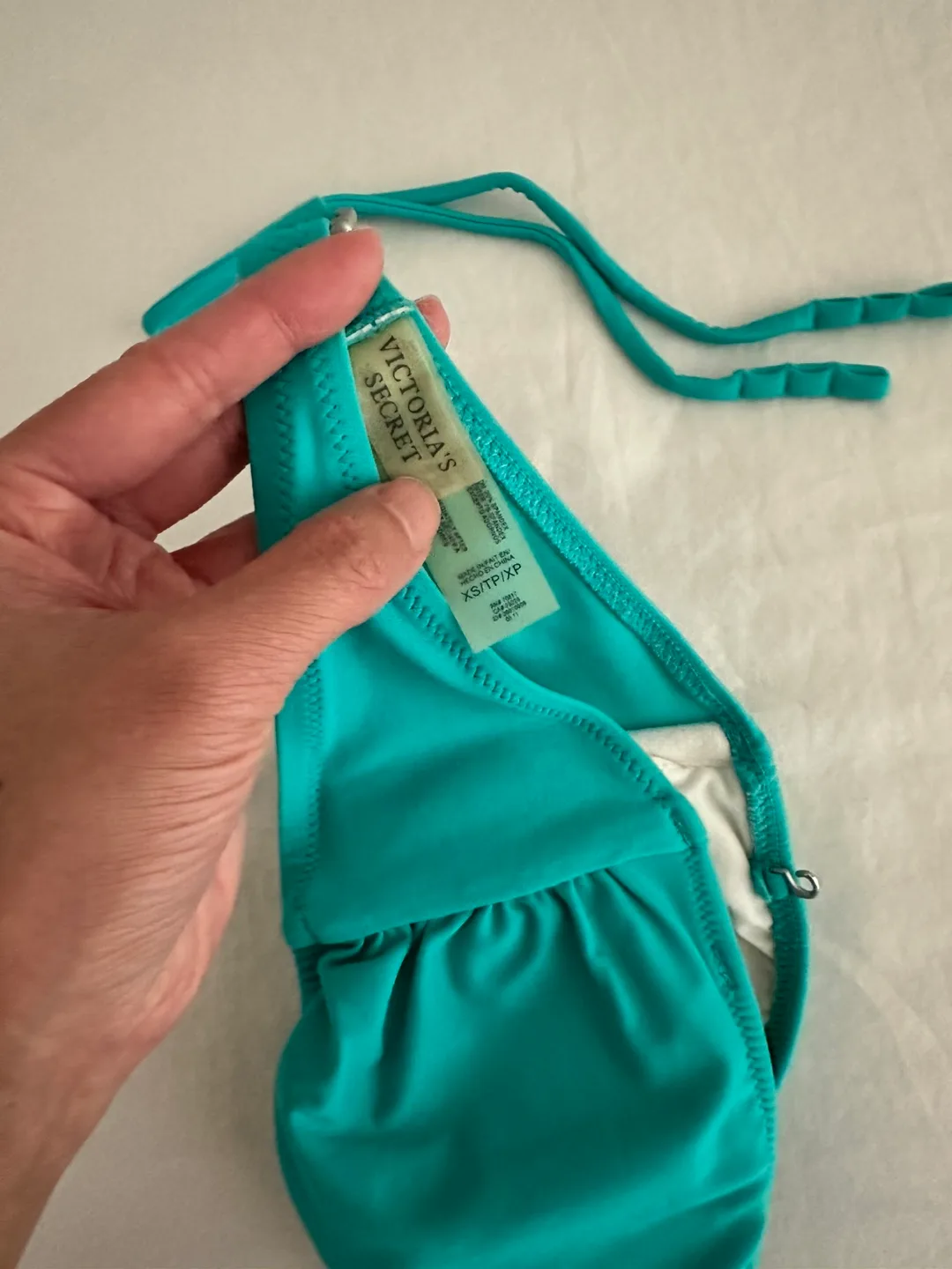 Selling brand new Victoria’s Secret bikini top in size XS image indicator(3)