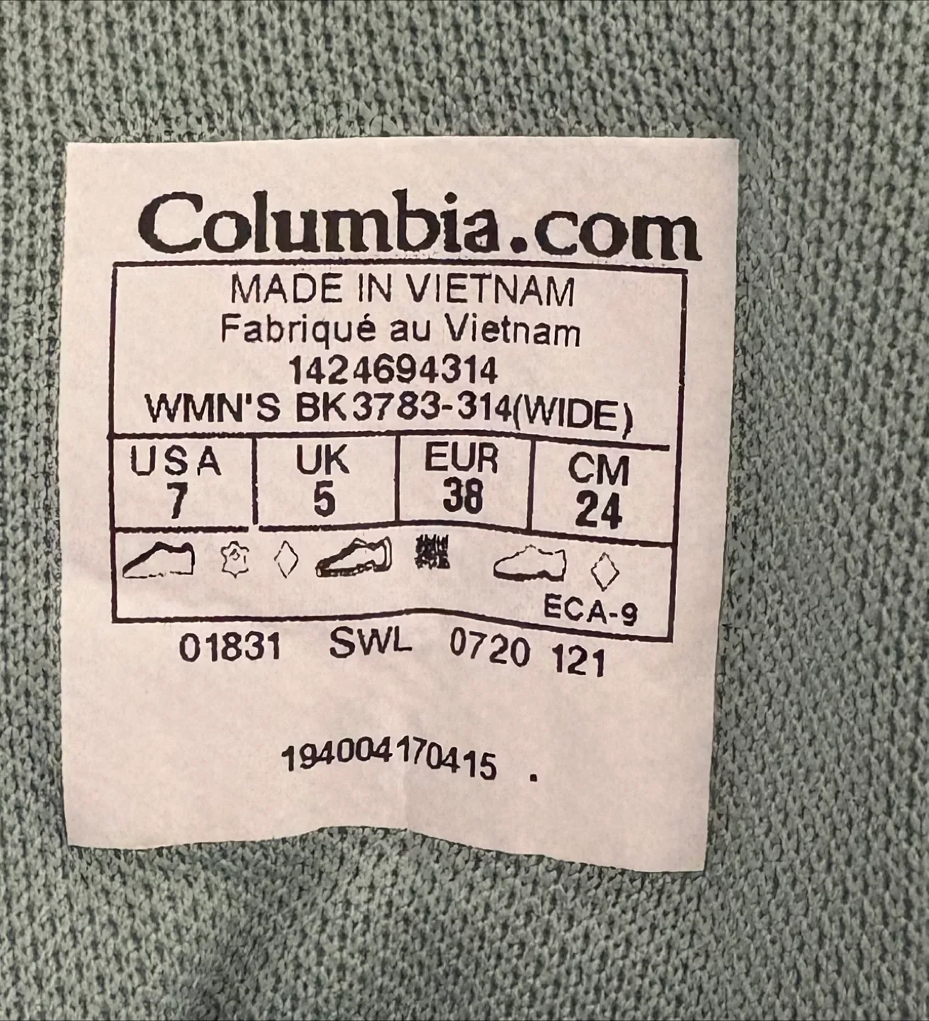 Columbia Hiking Boots image indicator(4)