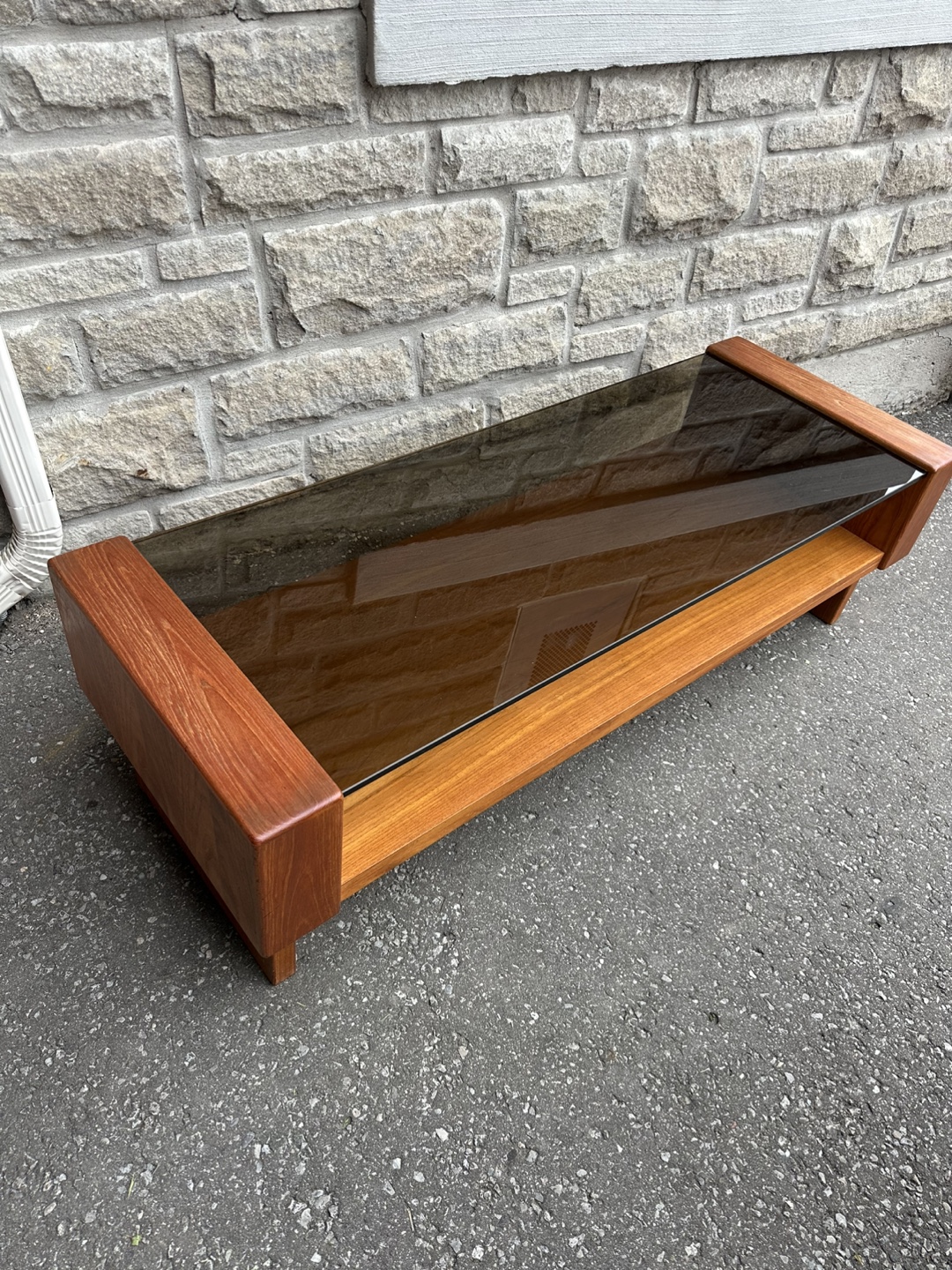 Mid-Century Modern Coffee Table - photo 2