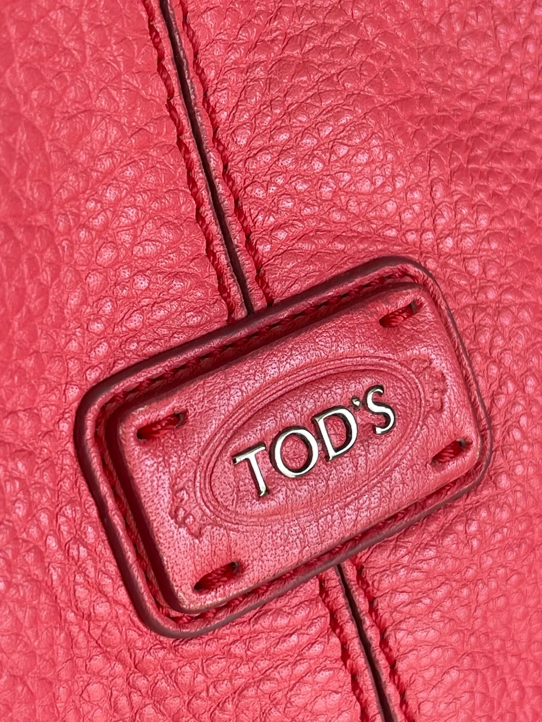 Tod's Coral Handbag image indicator(4)