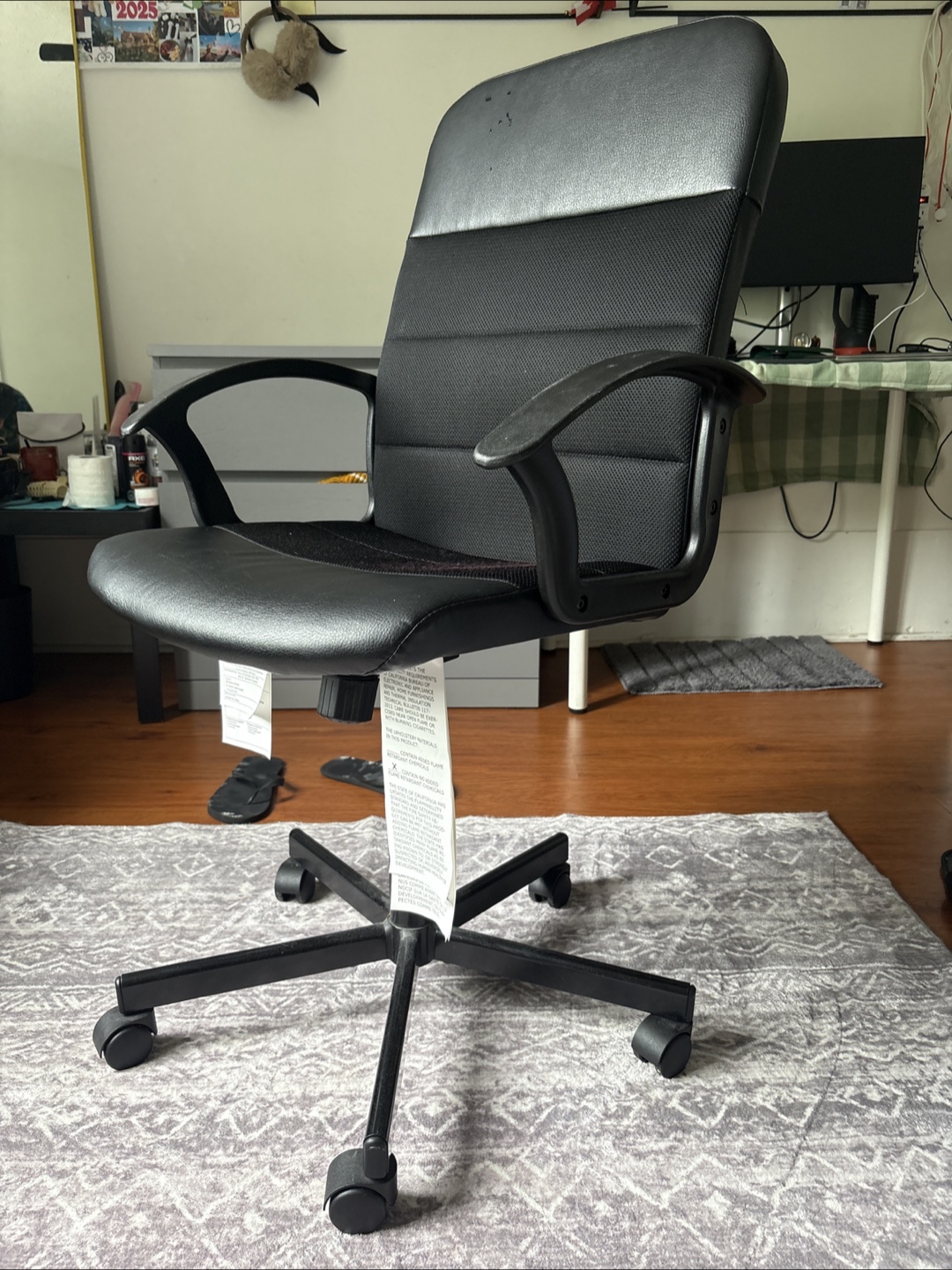 IKEA- Black Office Chair - photo 3
