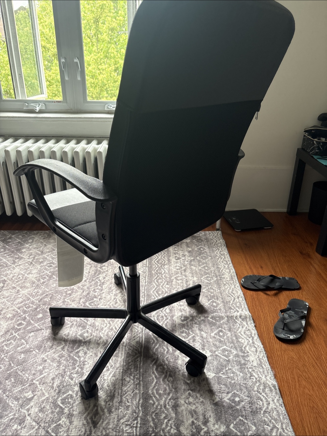 IKEA- Black Office Chair - photo 4