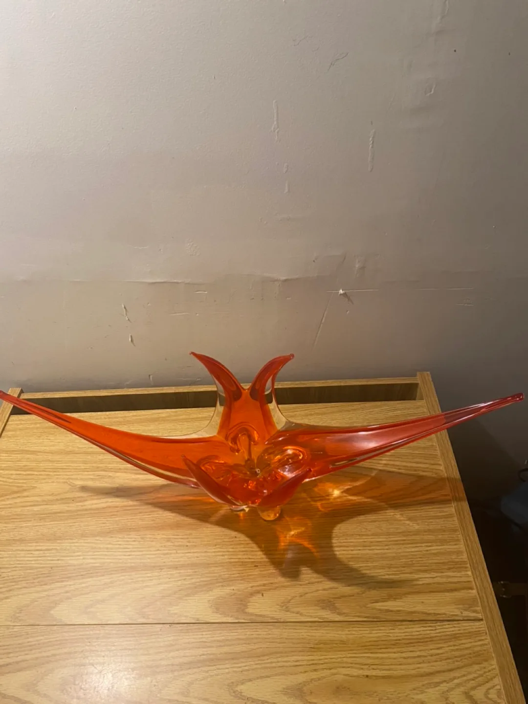 Art Glass Centerpiece thumbnail