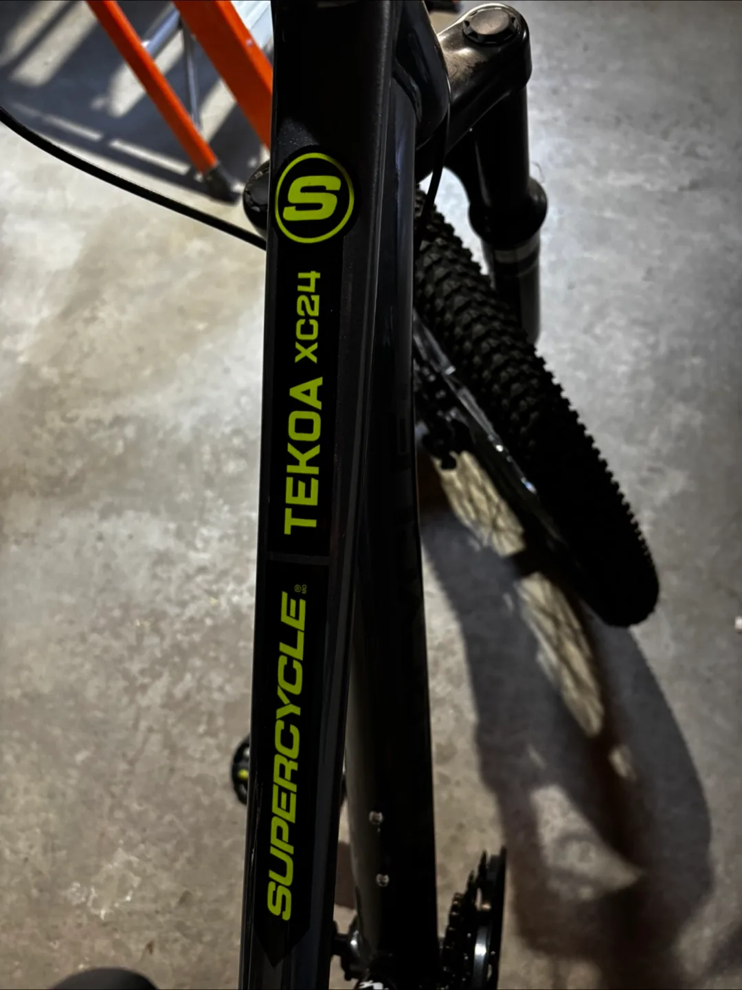 SuperCycle Tekoa XC24 Small Hard Tail Mountain Bike thumbnail