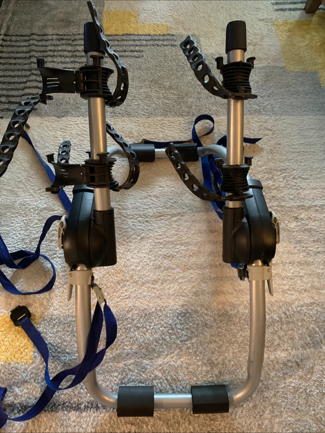 THULE Gateway 2 Rear Mounted Bike Rack image indicator(3)