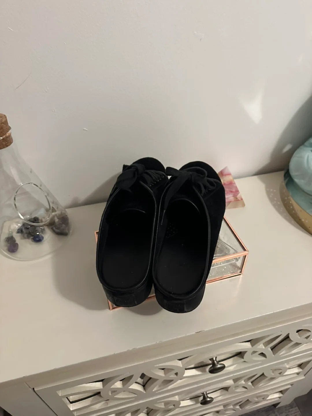 Black Sneakers image indicator(3)