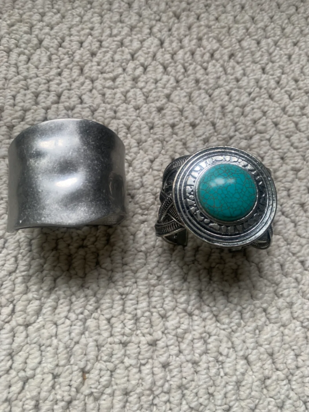 Silver Bracelets thumbnail