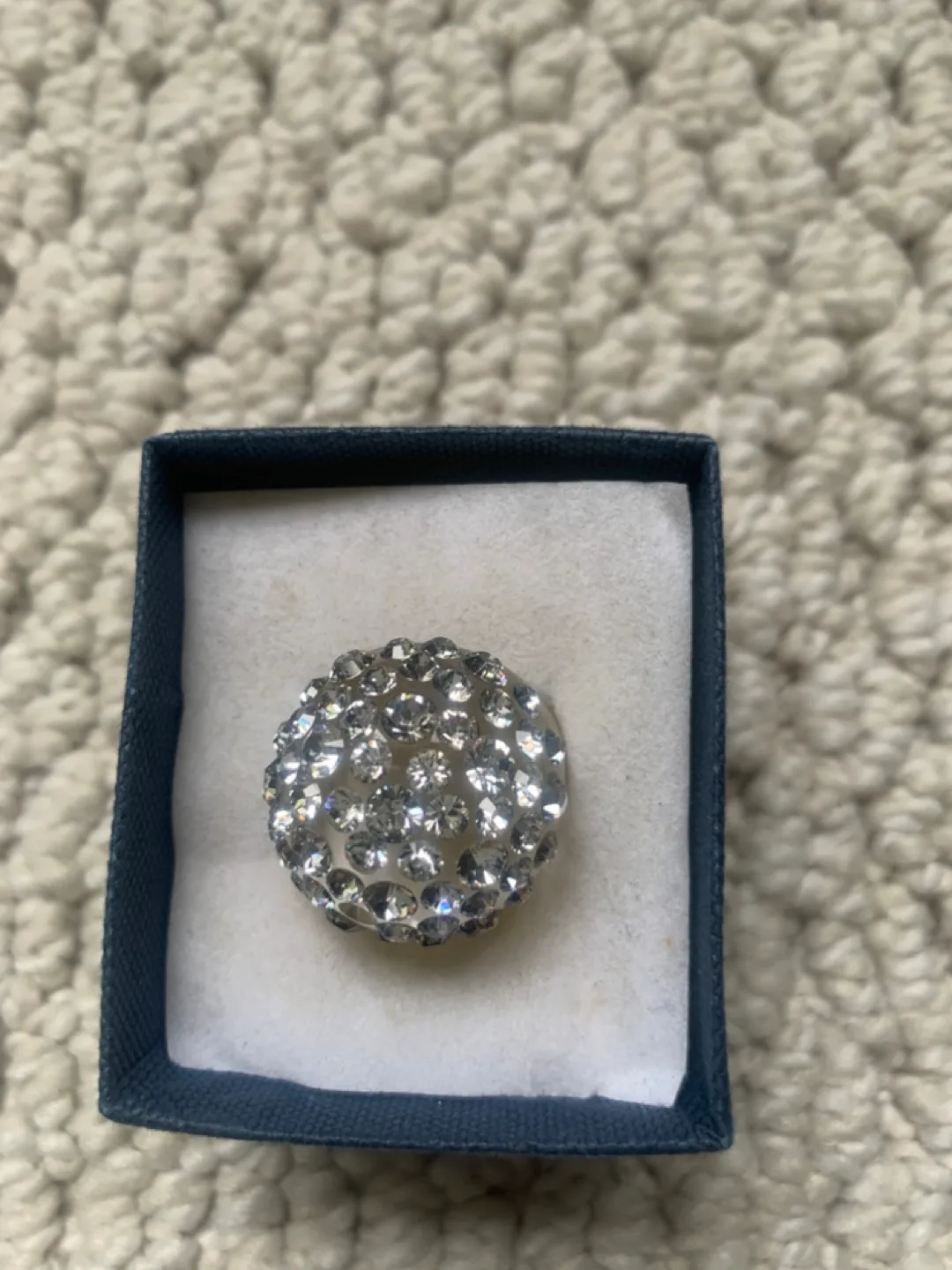 Sparkling statement ring thumbnail