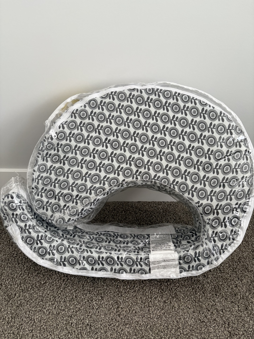 My Brest Friend Nursing Pillow - photo 2