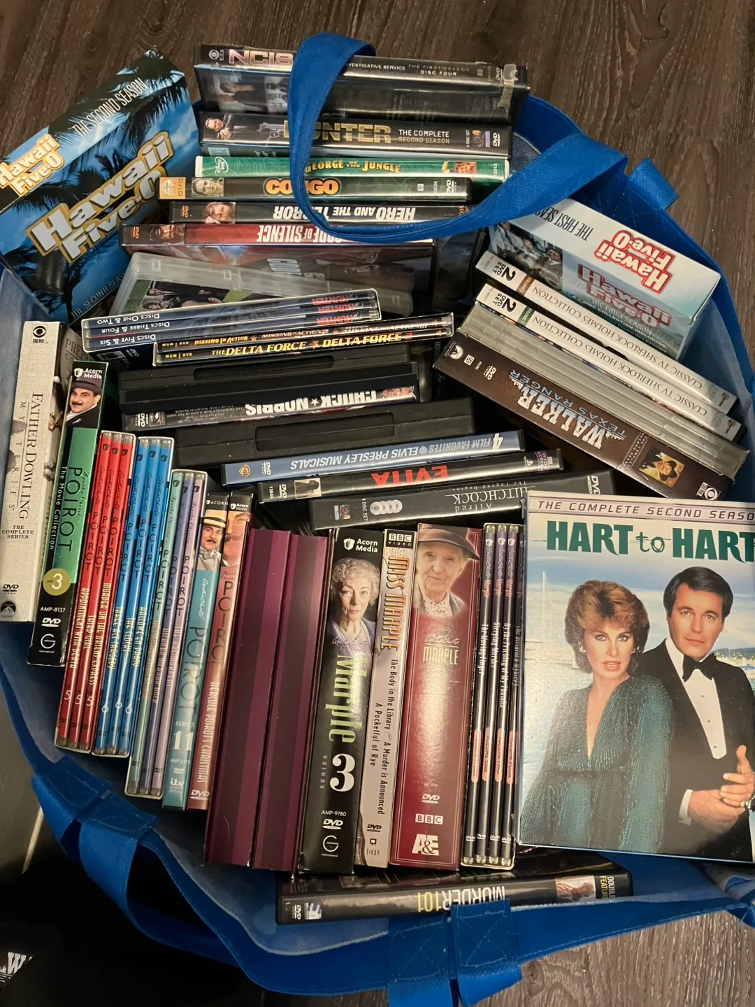 DVD Collection (400+) With Portable DVD Player image indicator(3)