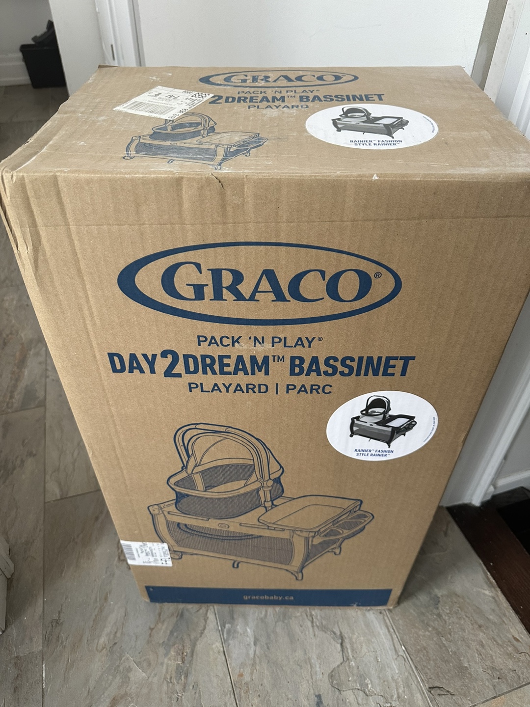 Graco Pack 'n Play Day2Dream Bassinet Play Yard