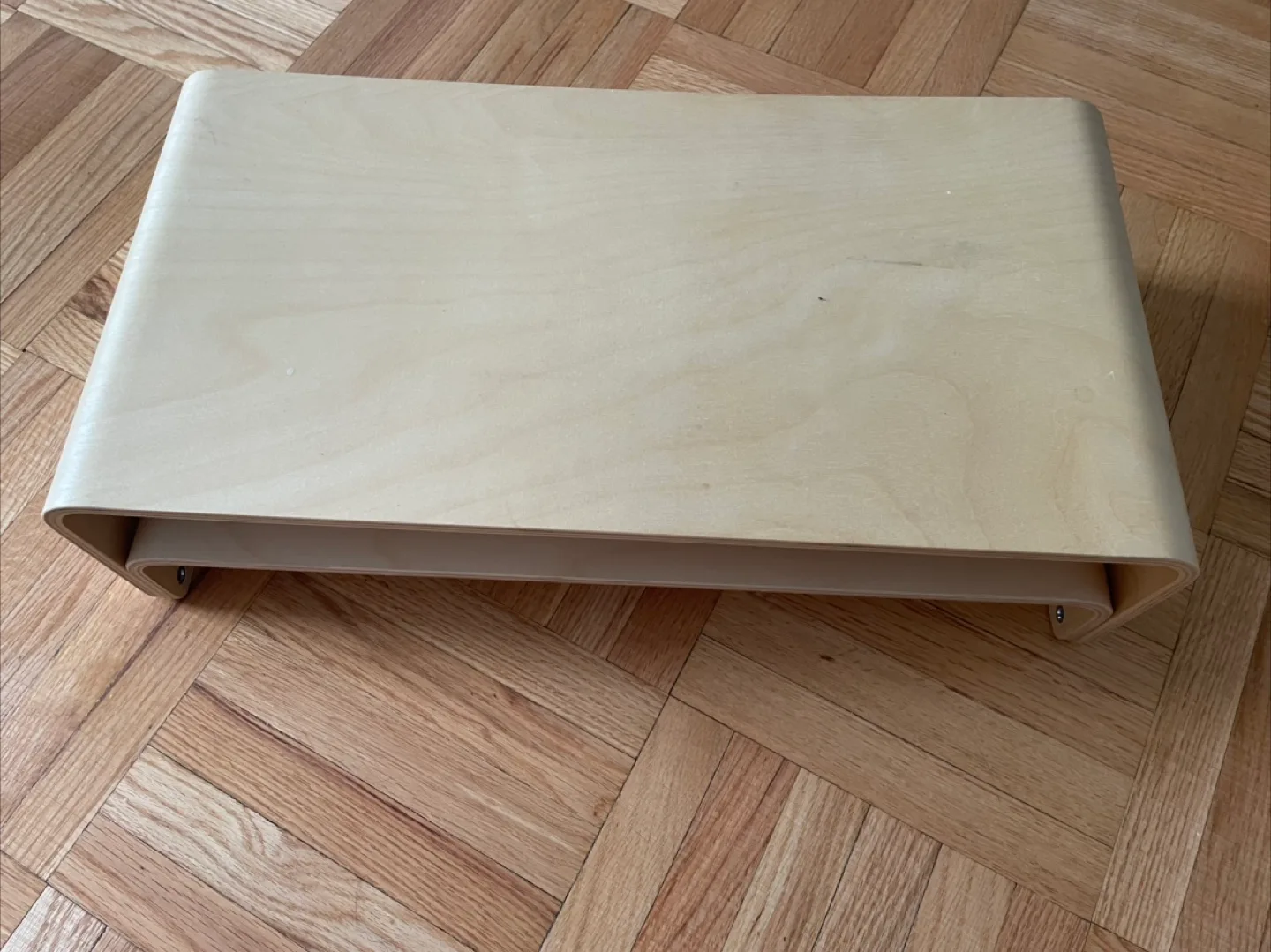 Wooden Laptop Stand image indicator(3)