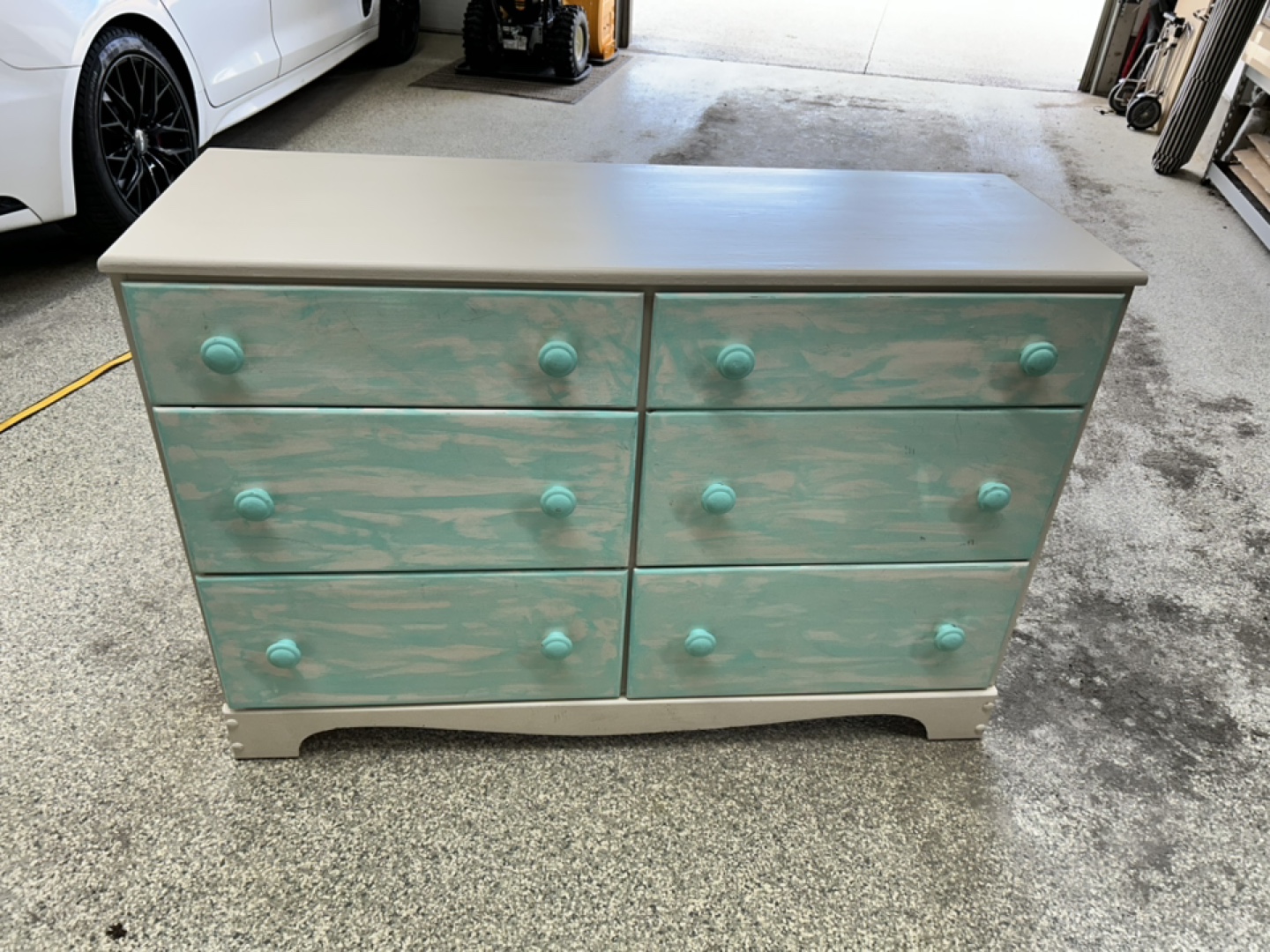 Chest of Drawers