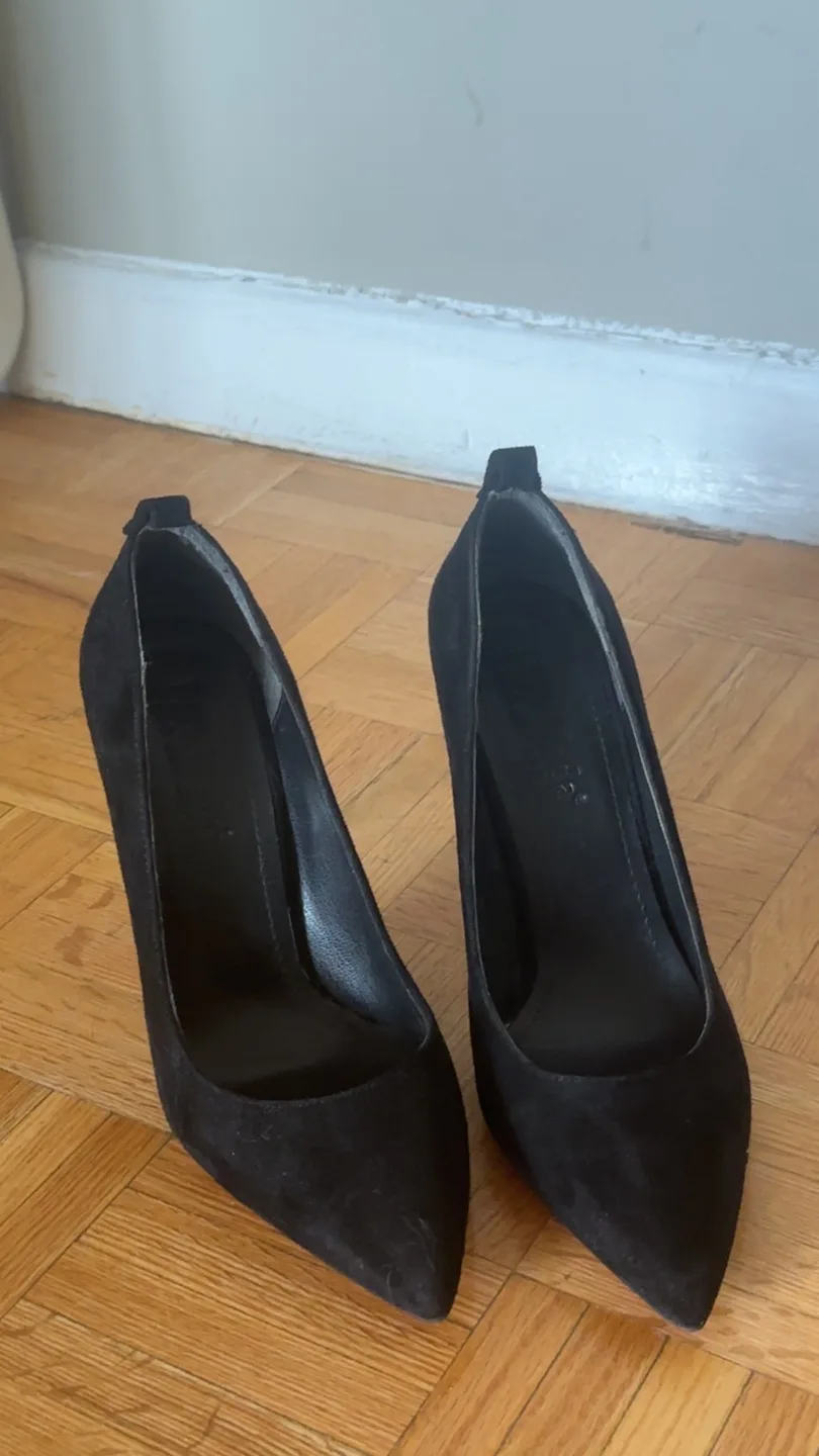 Red bottom Black Heels thumbnail