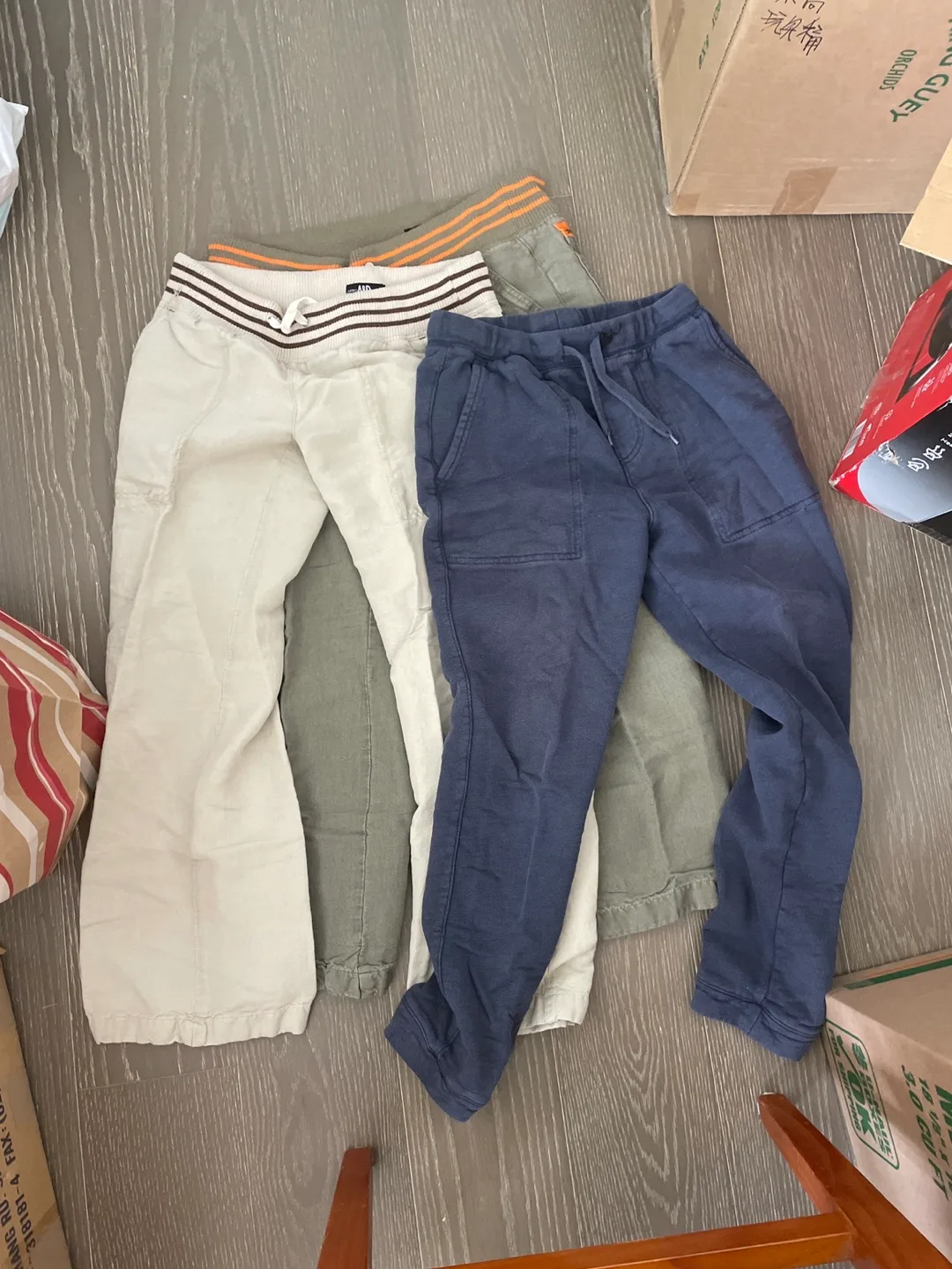 3 sweat pants Bundle thumbnail