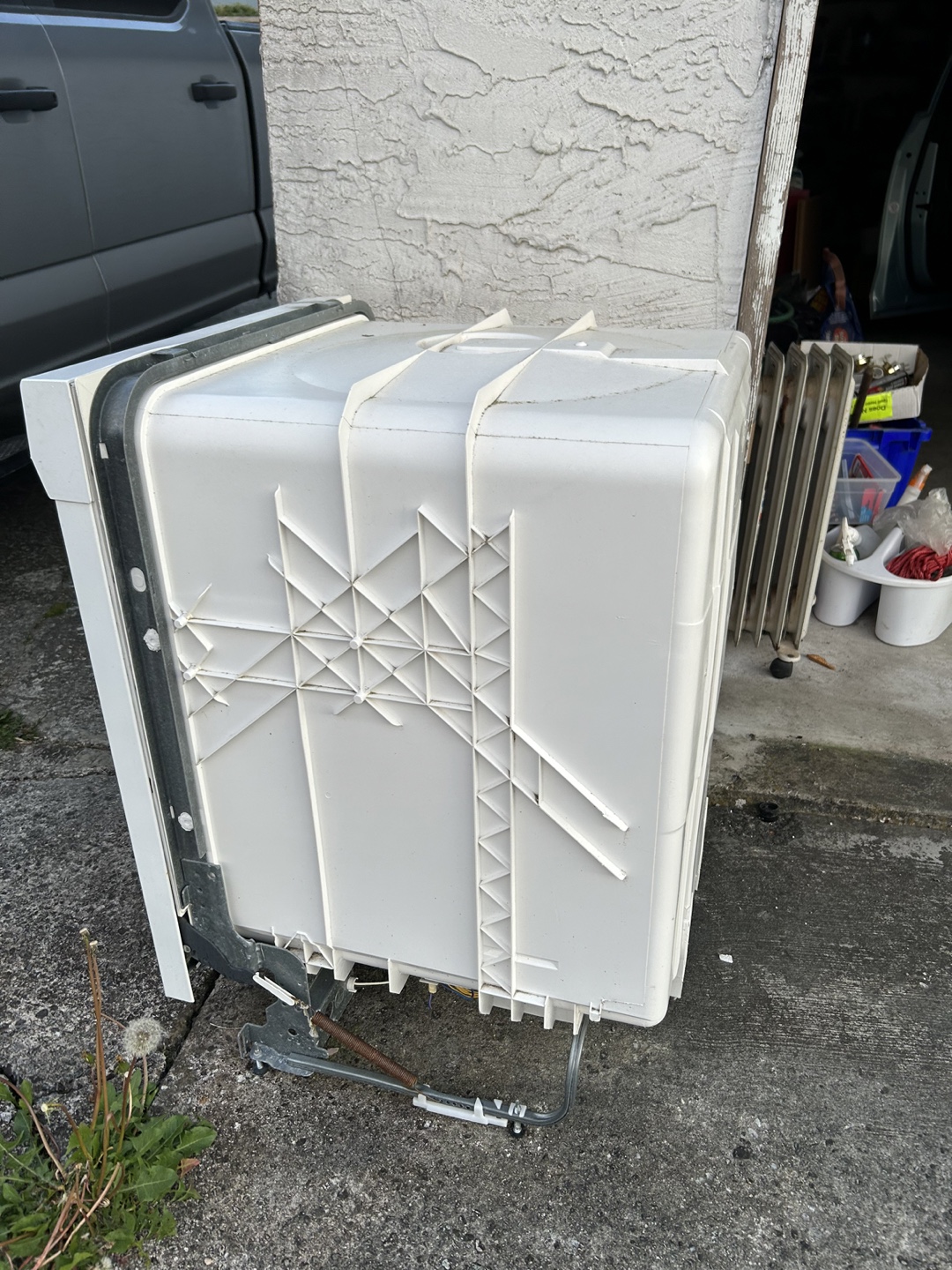 Whirlpool Dishwasher - photo 4
