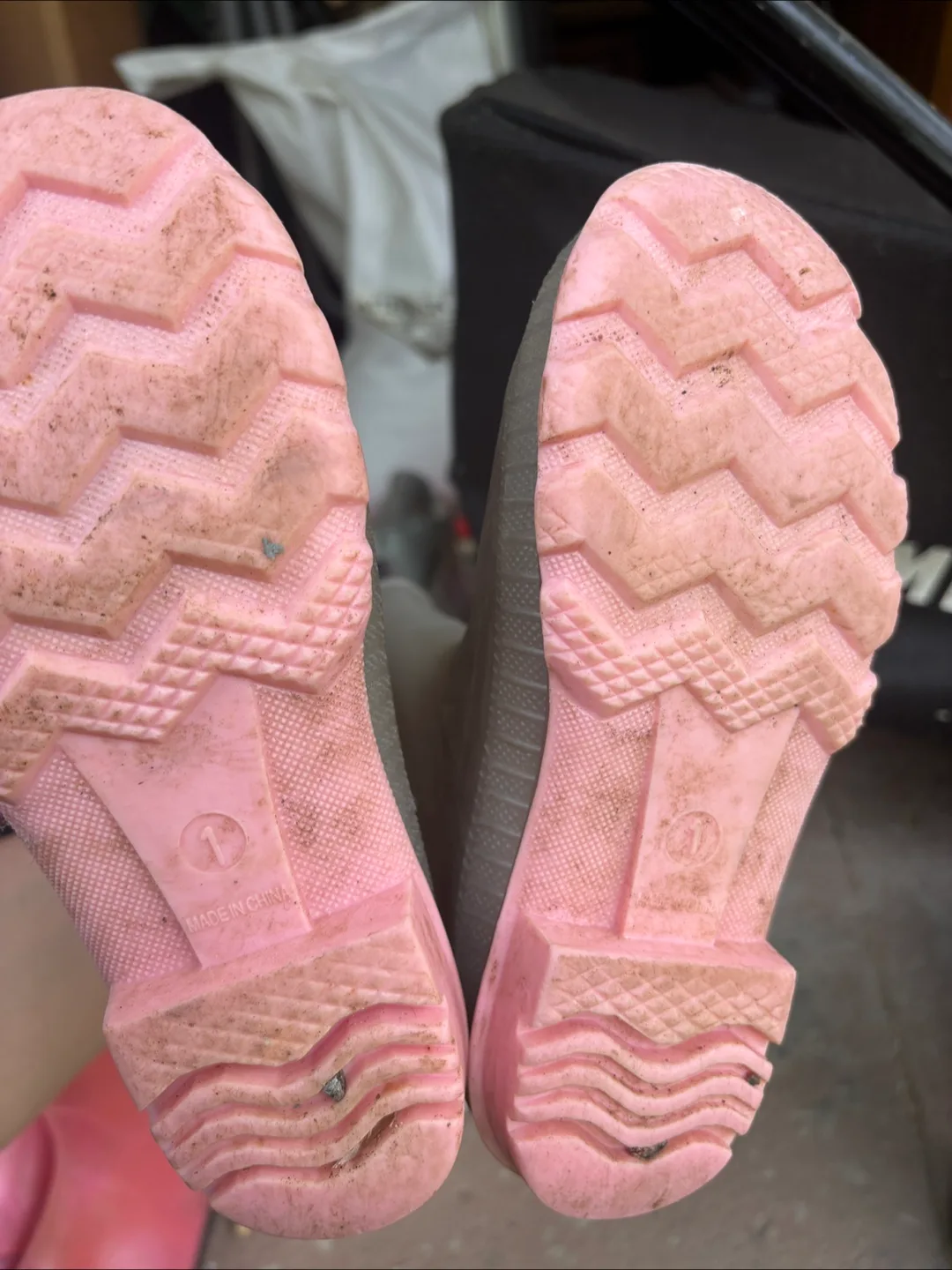 Toddler Rain Boots size 11 and a size 1 image indicator(5)